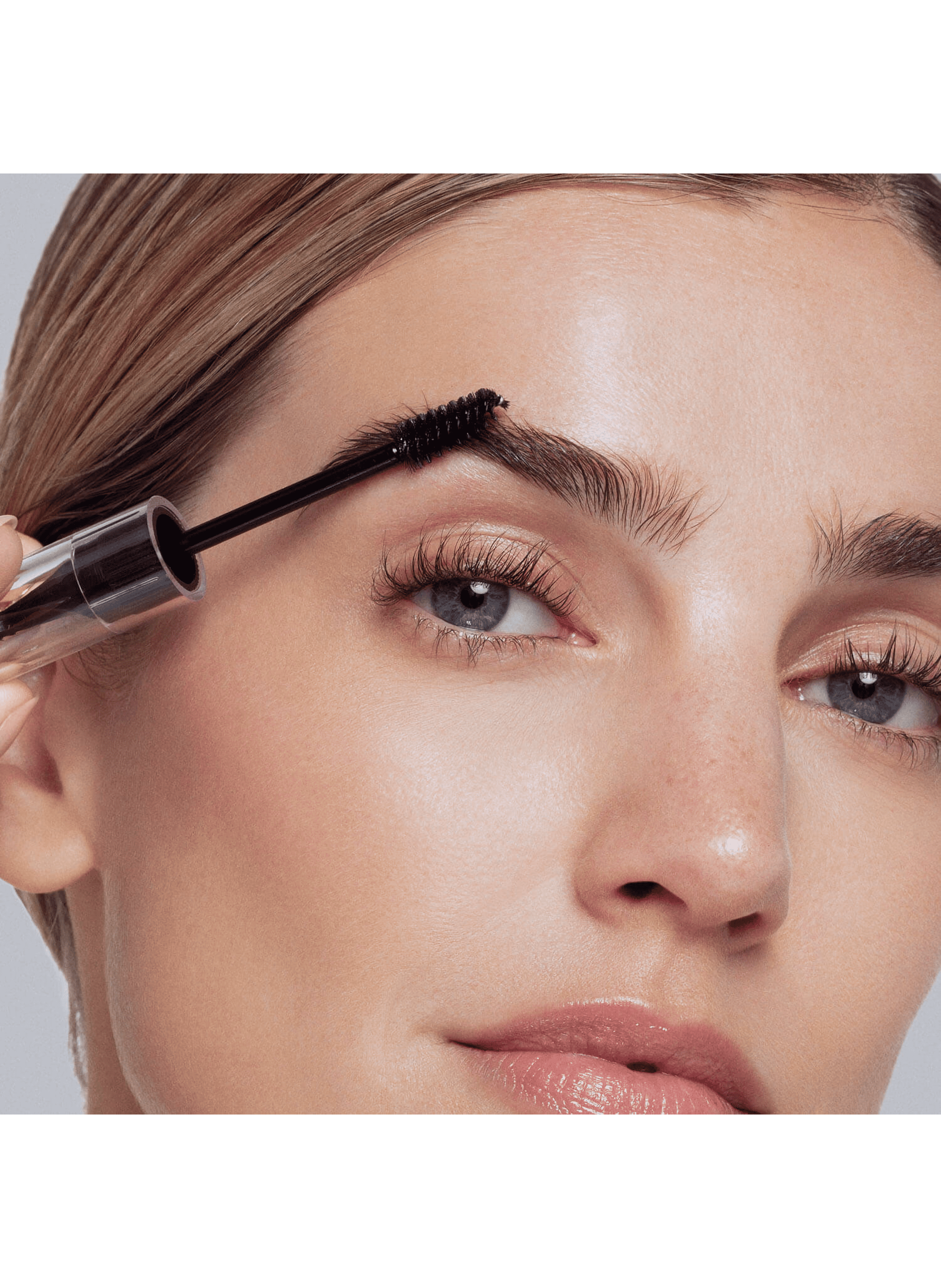 Eyebrow Gel Fixative REVITALASH Soft brown