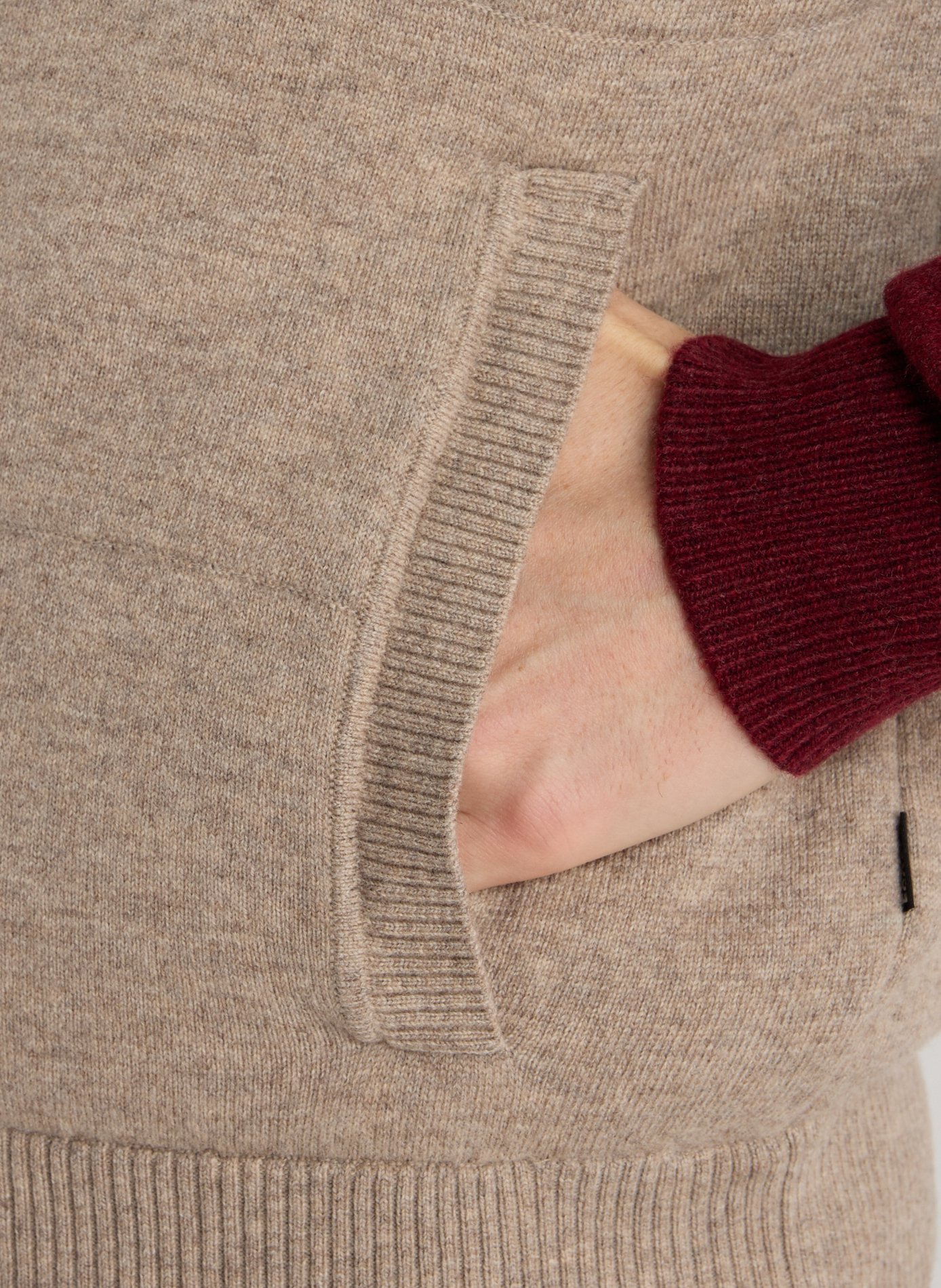 Quilted Sleeveless Stuart Puffer Jacket ECOALF Beige