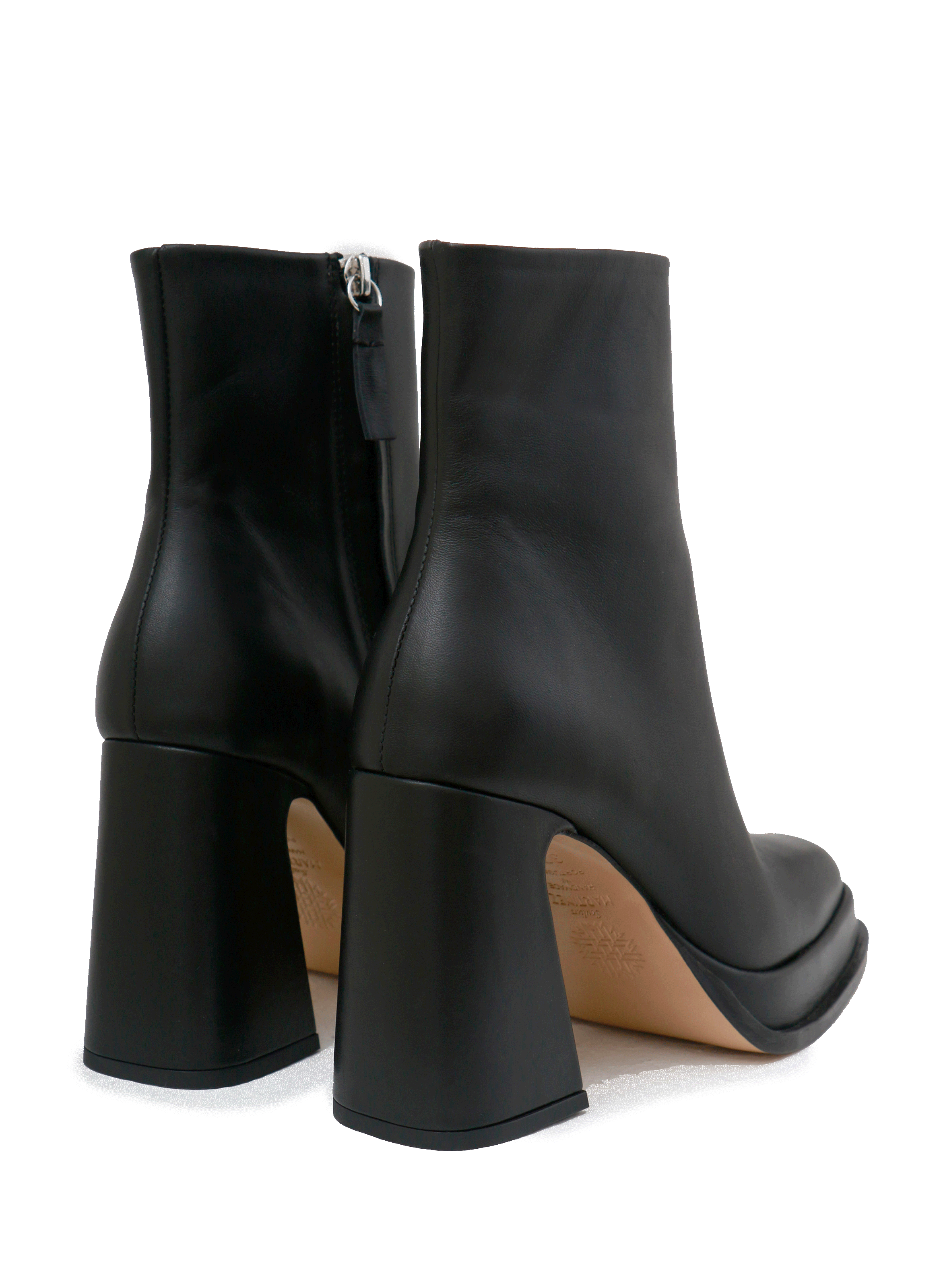 Bottines Chueca en cuir SOULIERS MARTINEZ Noir