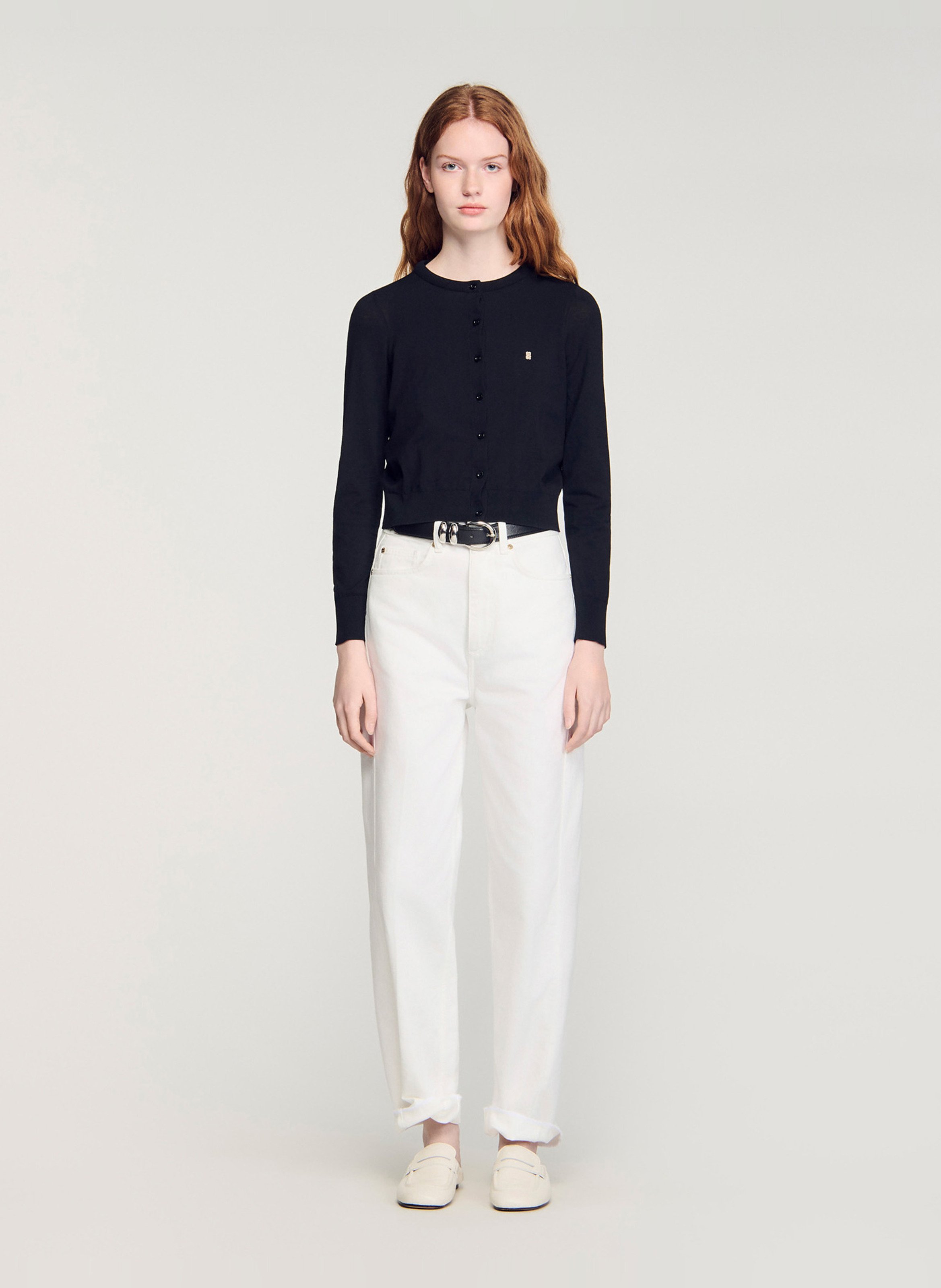 Cardigan court uni à broderie SANDRO Noir