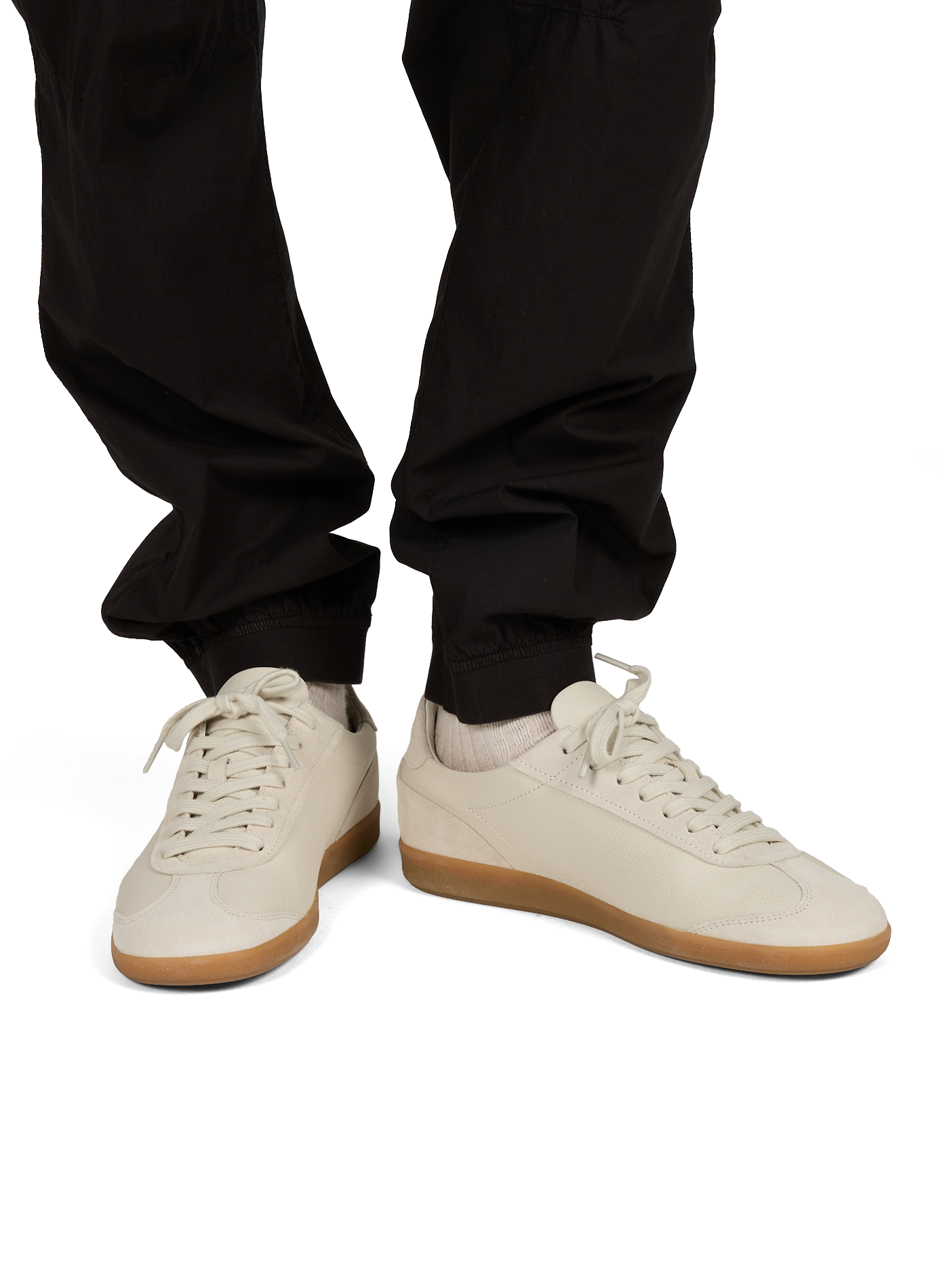 Zane sneakers with golden logo in leather AXEL ARIGATO Beige
