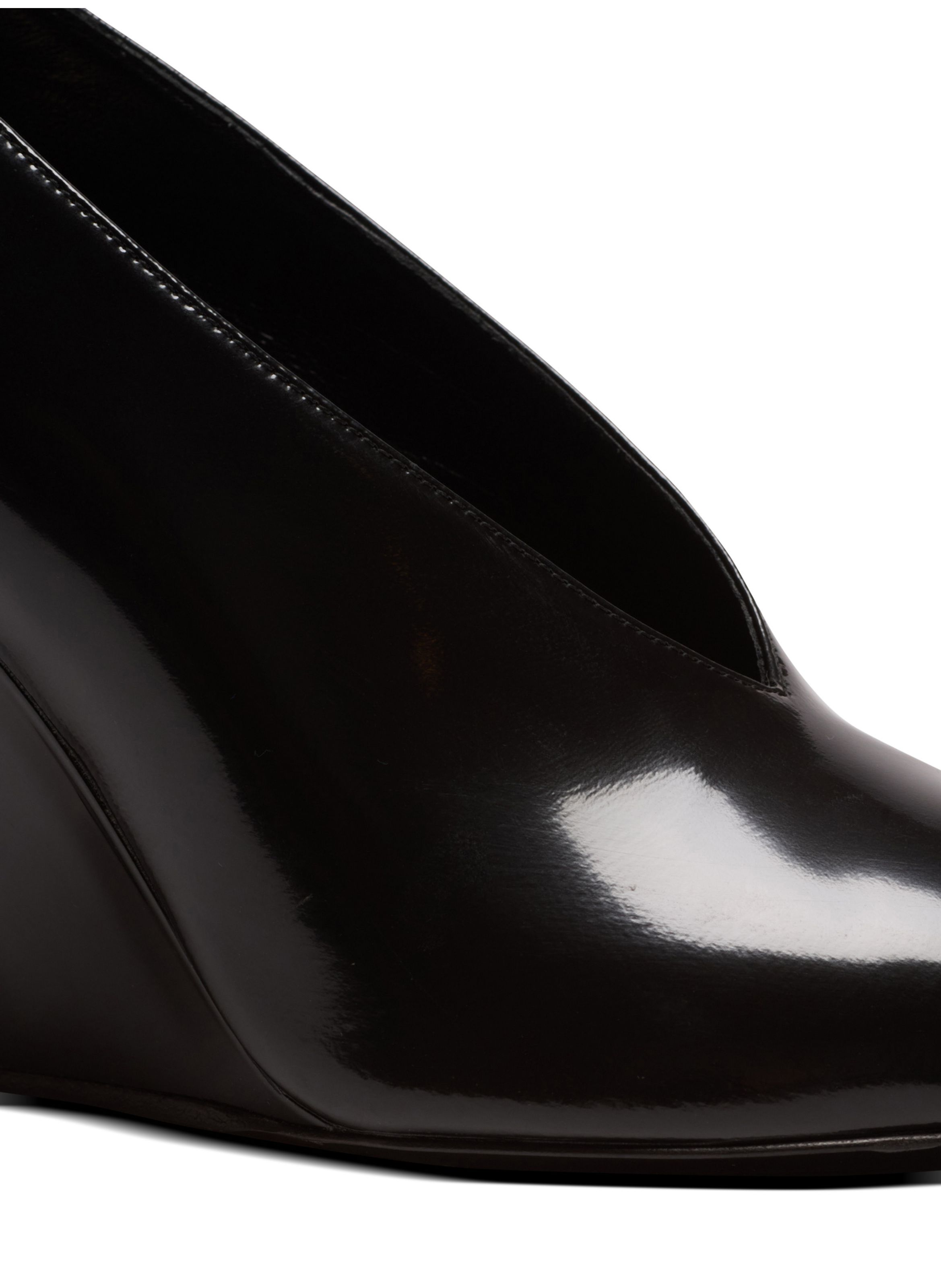 Escarpins wedge en cuir d’agneau brillant Noir