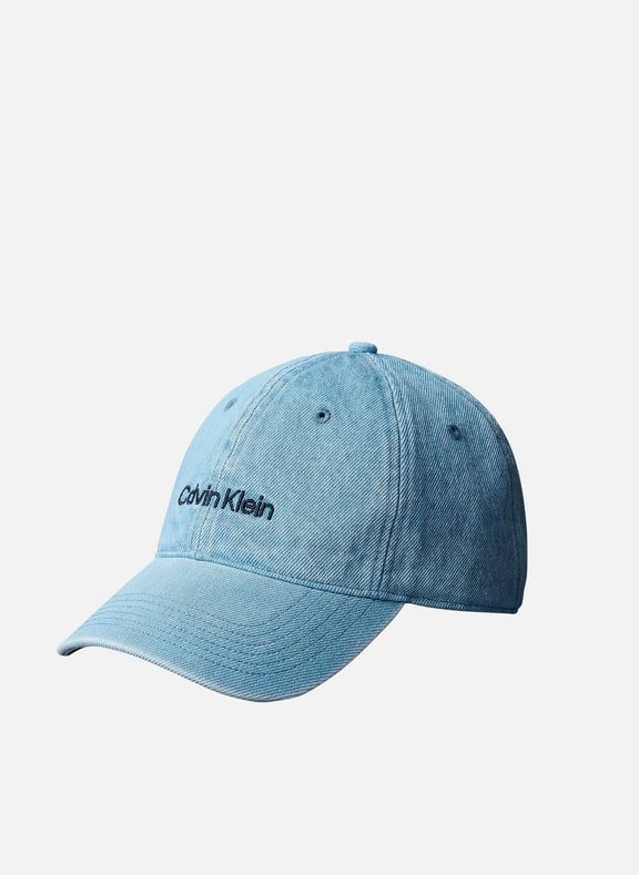 Casquette en jean à logo brodé Bleu by CALVIN KLEIN CALVIN KLEIN Casquette en jean à logo brodé Bleu