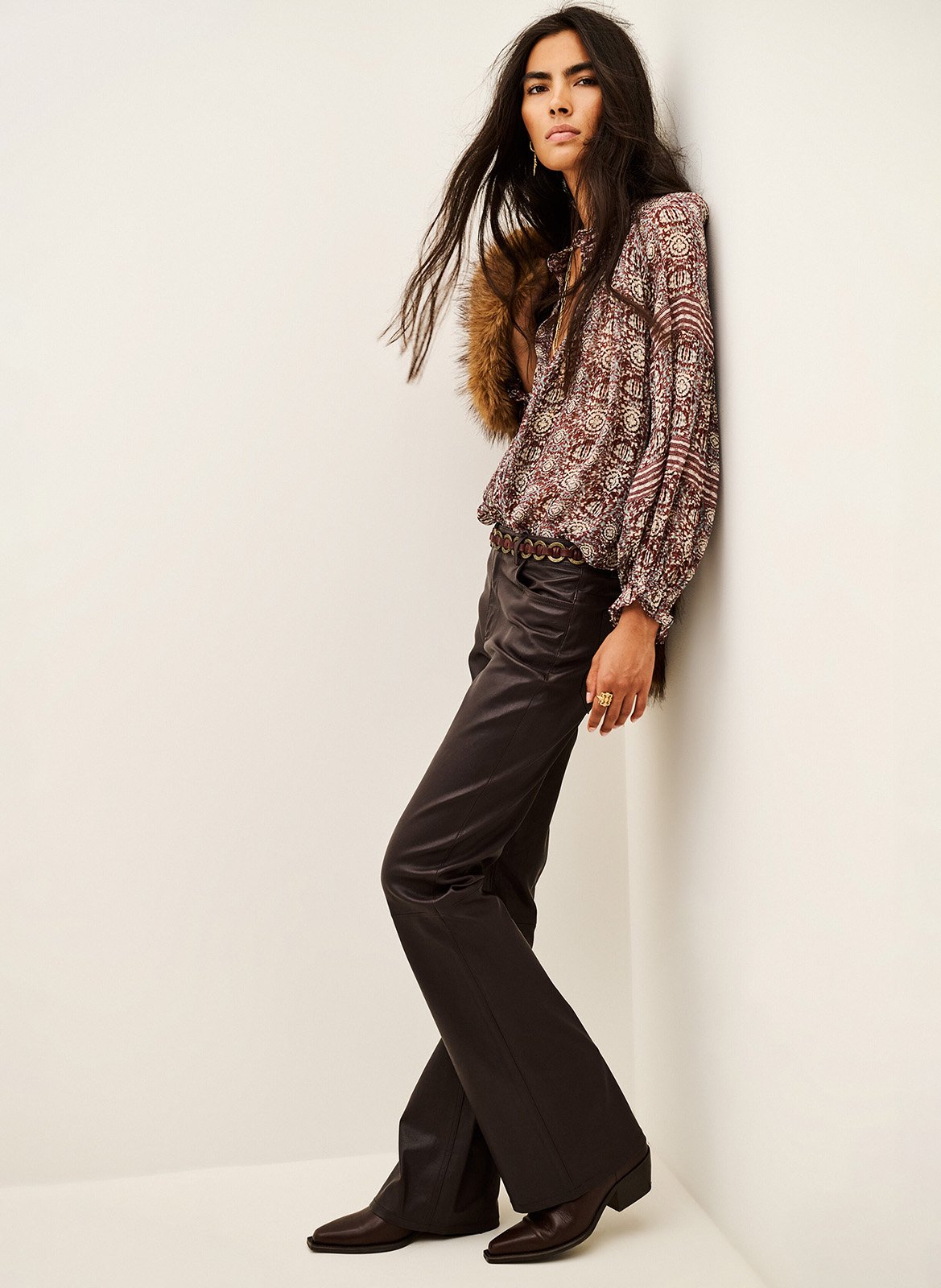 Pantalon boot cut en cuir lior BA&SH Marron