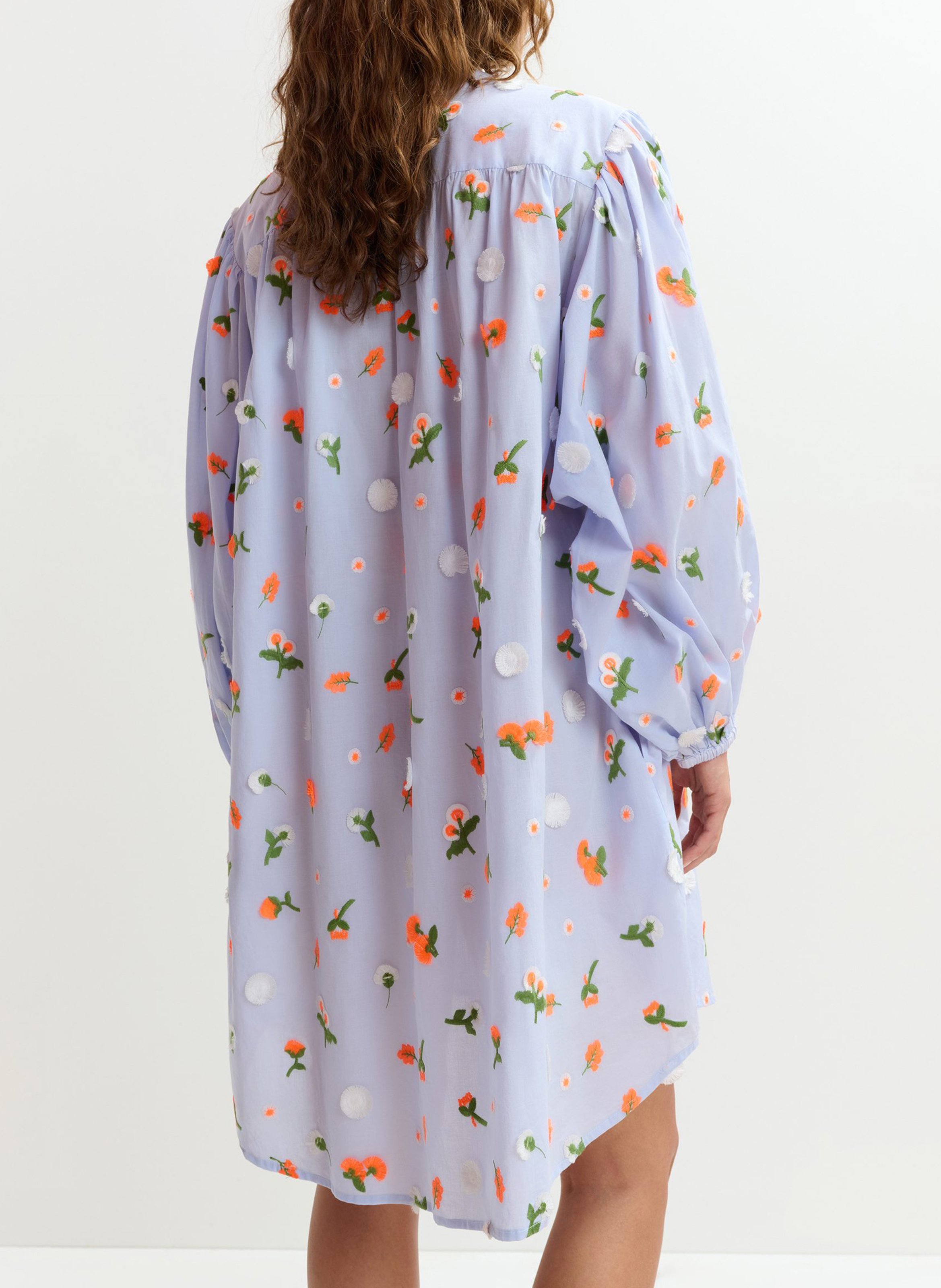 Robe courte ample col rond brodée jalen ESSENTIEL ANTWERP Bleu