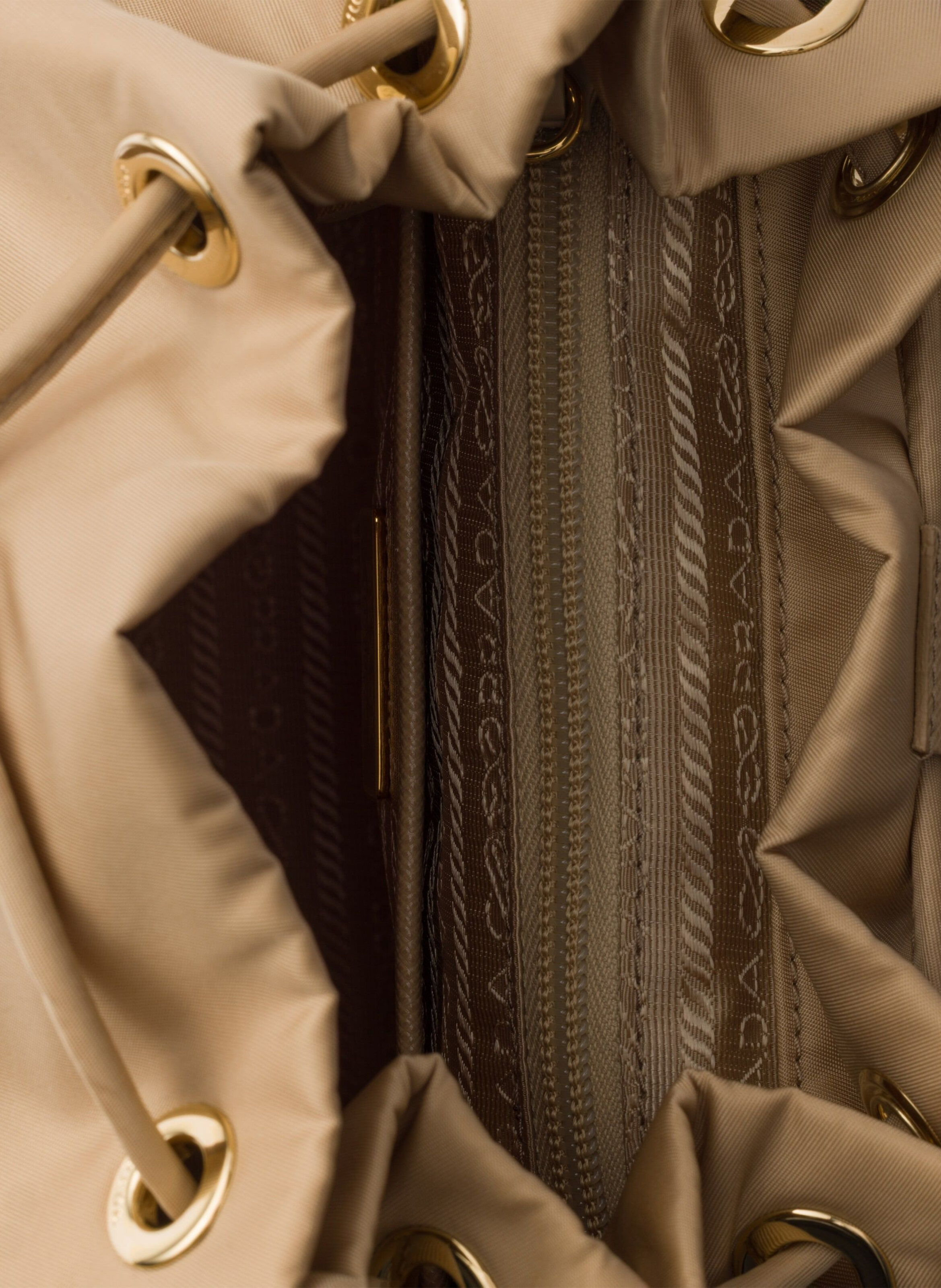 Petit sac à dos prada re-edition 1978 en re-nylon PRADA Marron