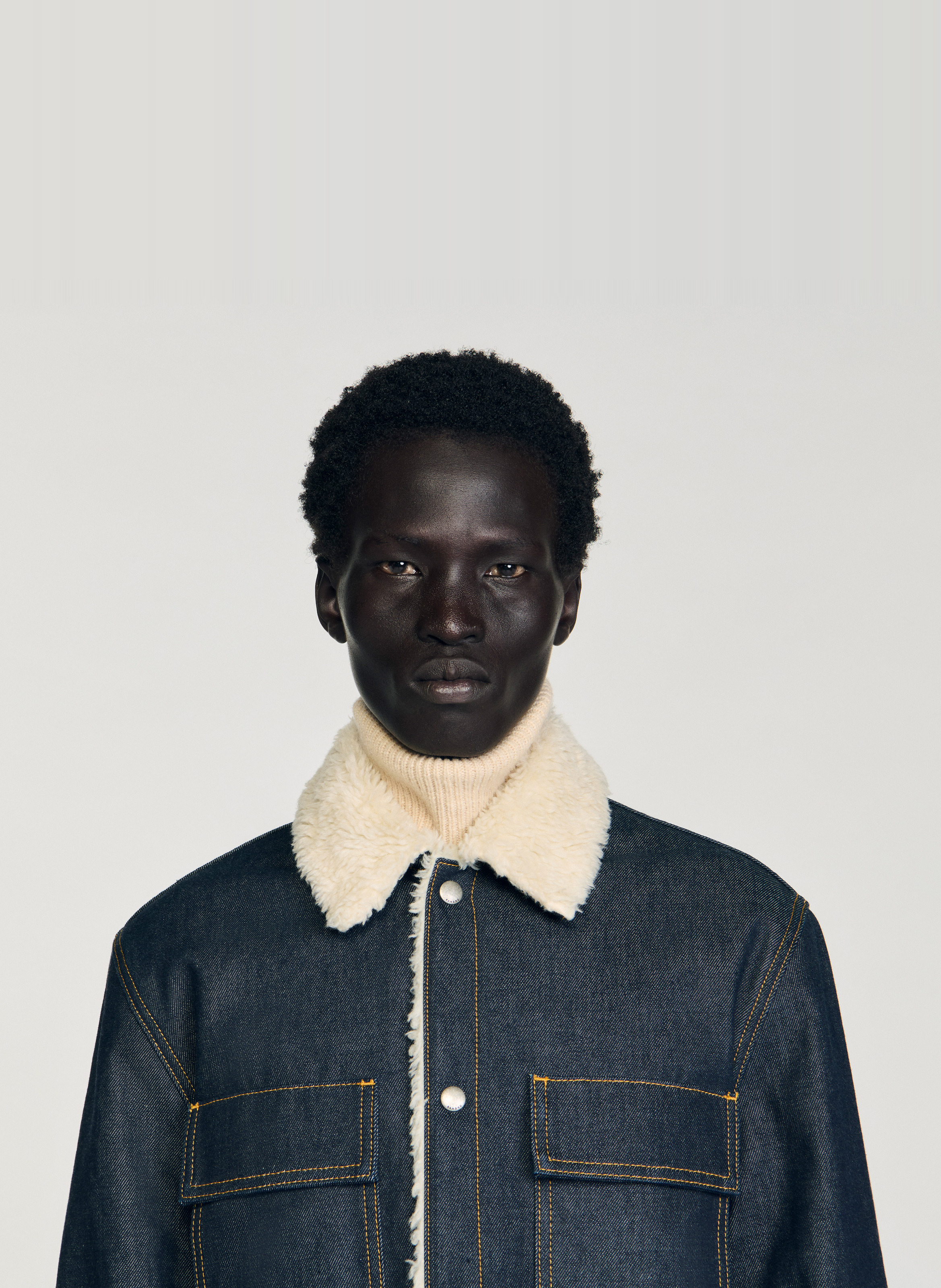 Blouson droit fourré en denim brut SANDRO Bleu