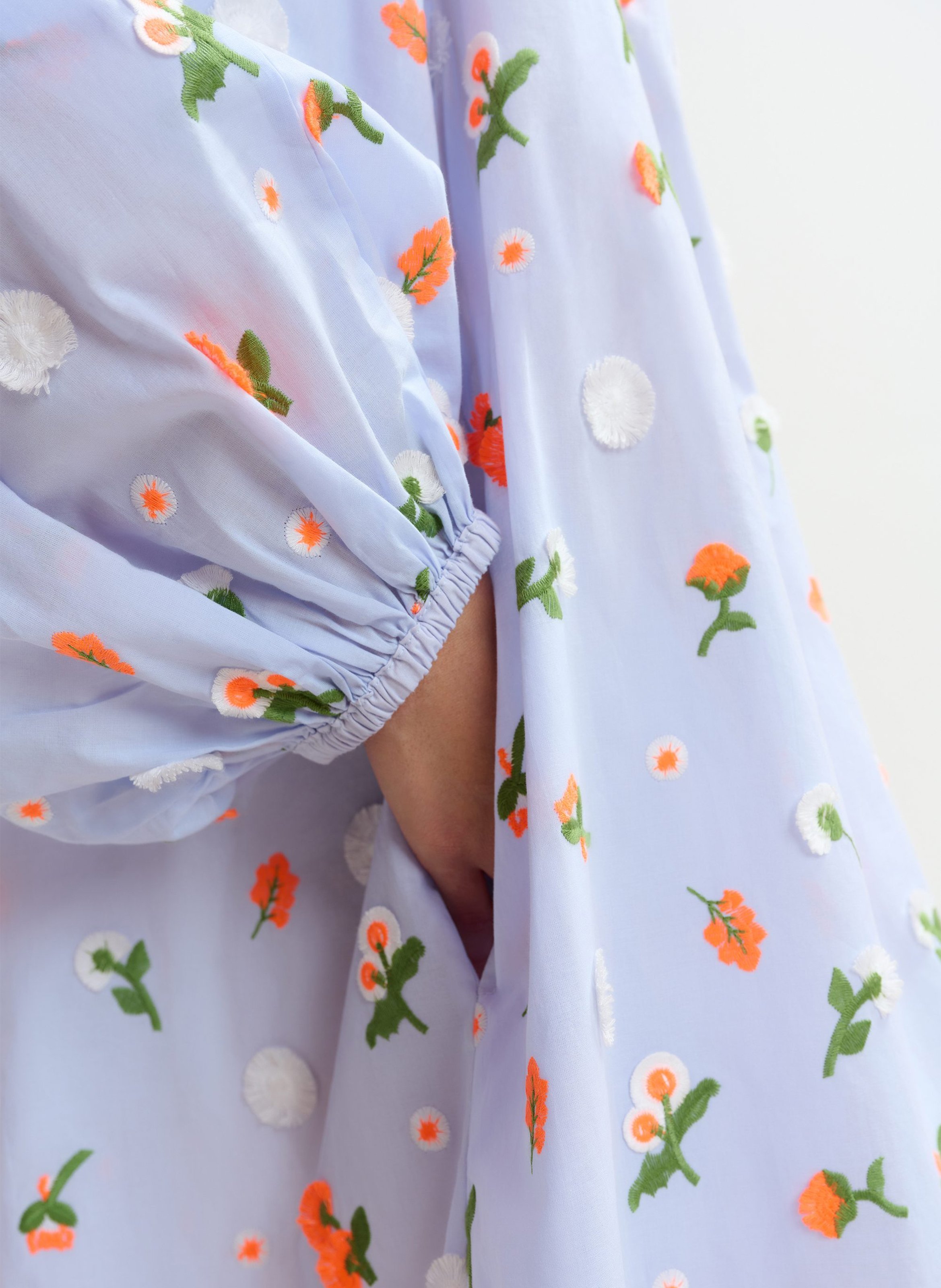 Robe courte ample col rond brodée jalen ESSENTIEL ANTWERP Bleu