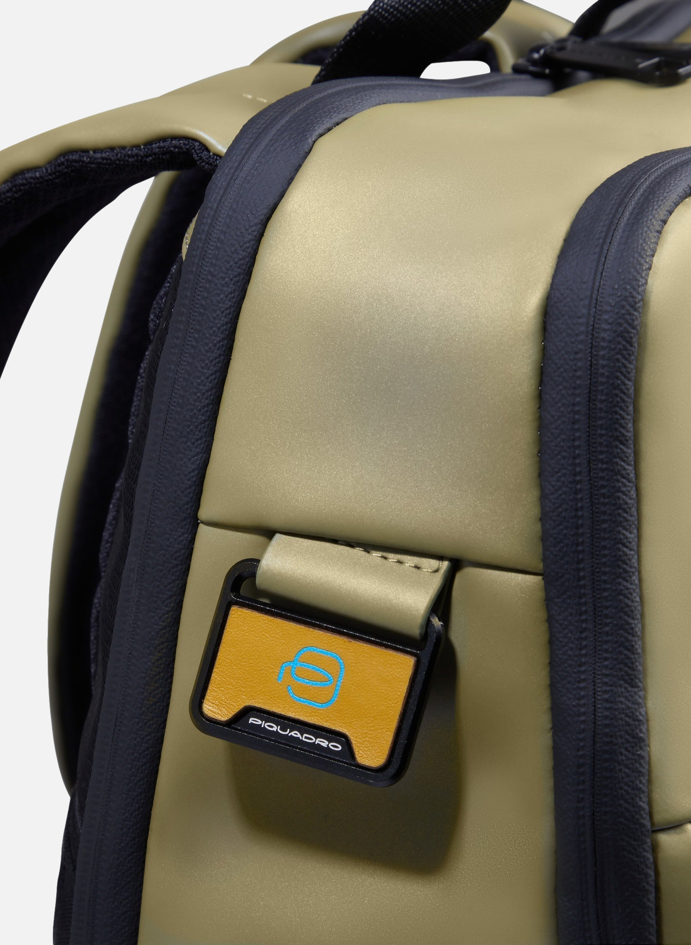 Waterafstotende rugzak voor 15,6" laptop PIQUADRO Groen