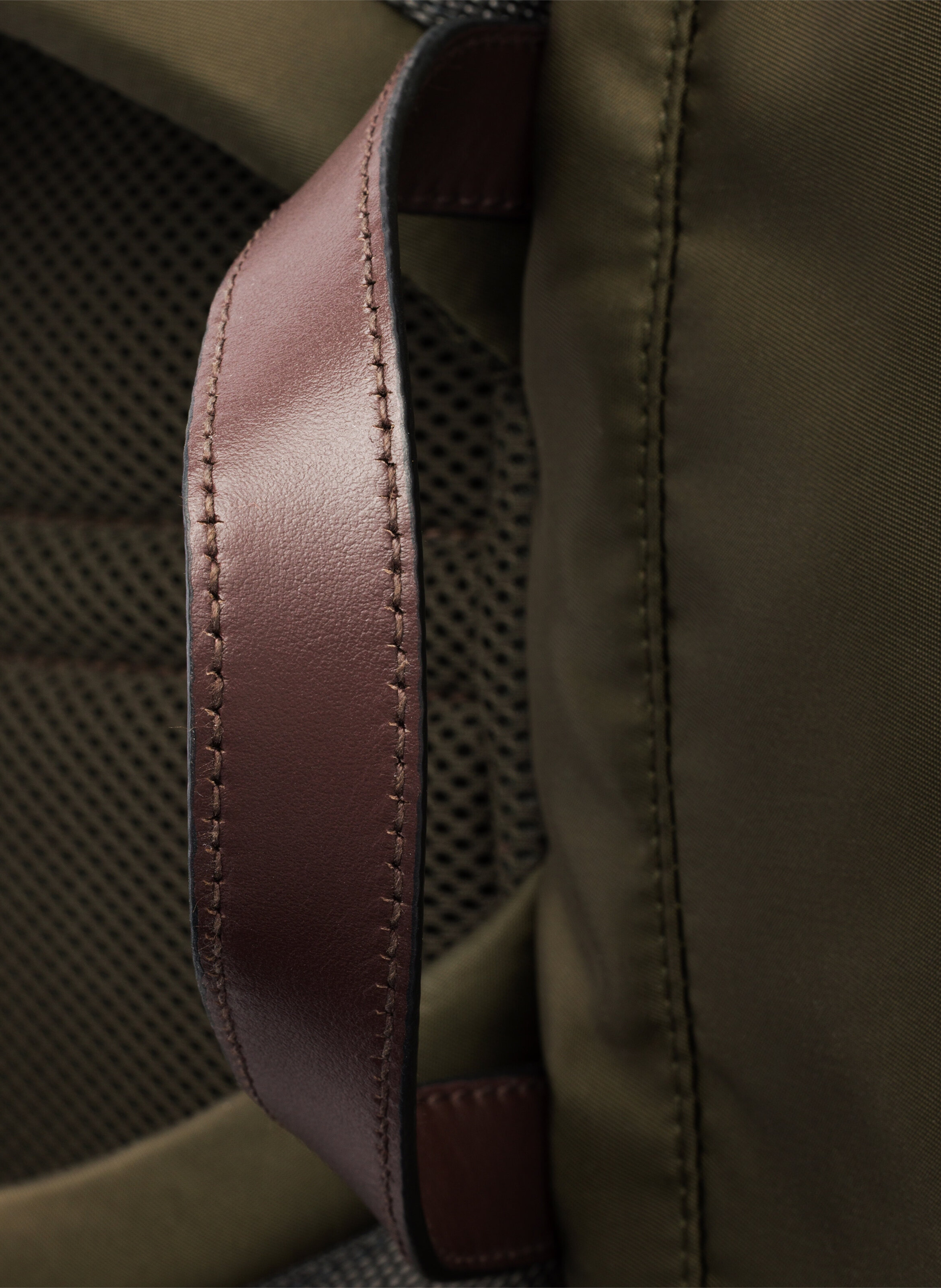 Sac à dos prada speedrock en re-nylon et cuir PRADA Vert