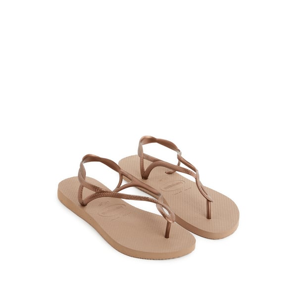 Tongs forme sandales