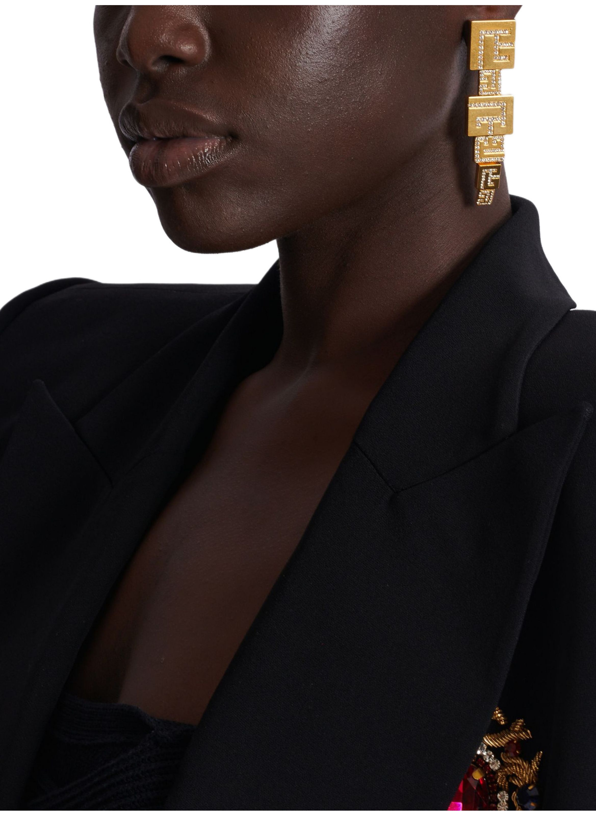 Boucles d’oreilles pendantes pb 3d avec cristaux BALMAIN Doré