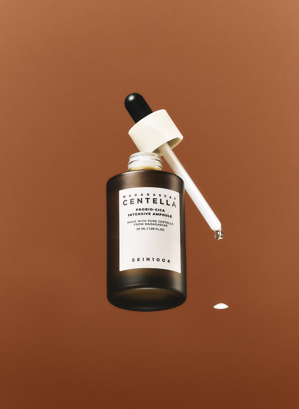 Sérum apaisant à la centella asiatica et aux probiotiques SKIN1004 No color