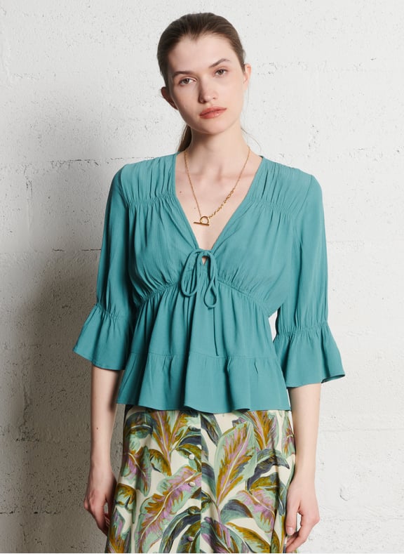Blouse volantée à col v hilda Vert by BA&SH BA&SH Blouse volantée à col v hilda Vert
