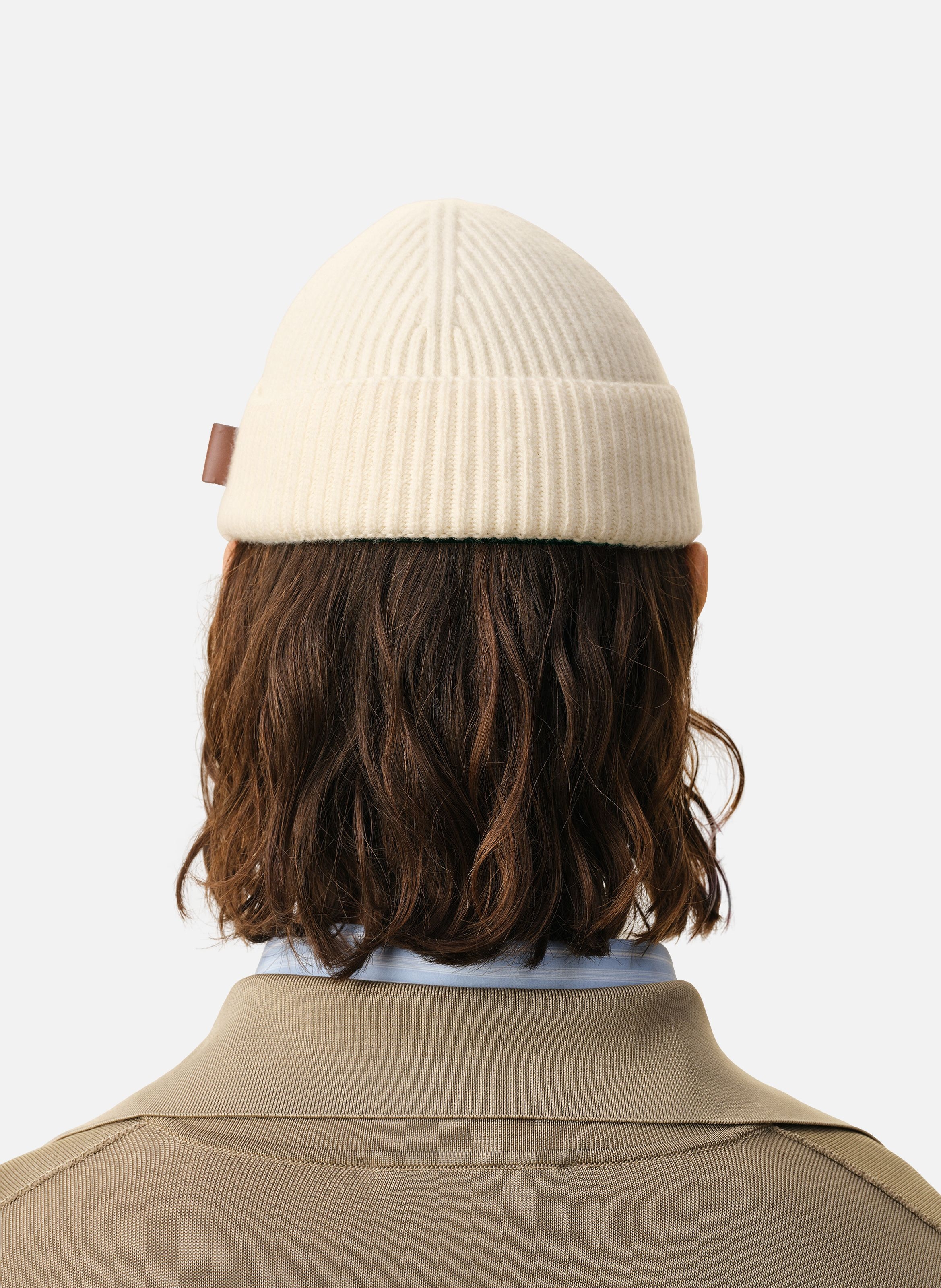 Bonnet etiquette cuir ami unisexe en laine AMI PARIS Blanc