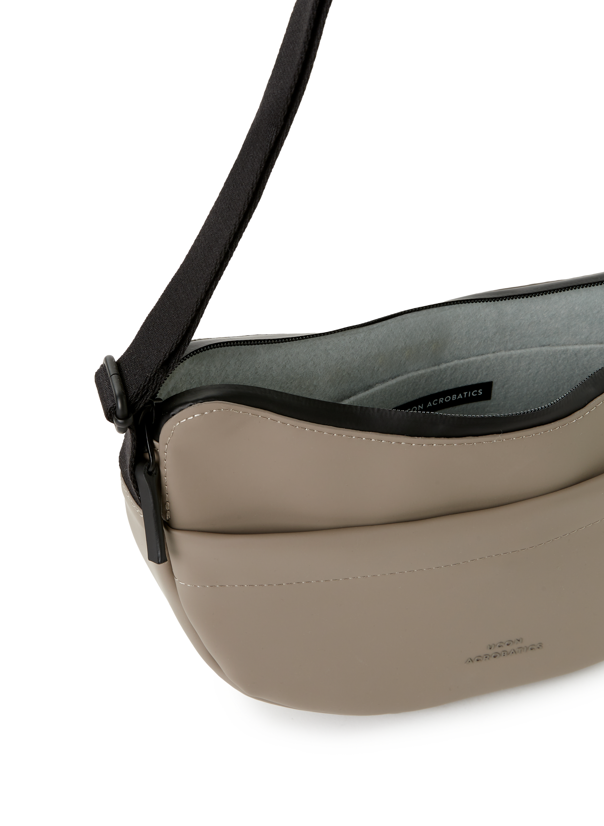 Alva medium shoulder bag UCON ACROBATICS Beige