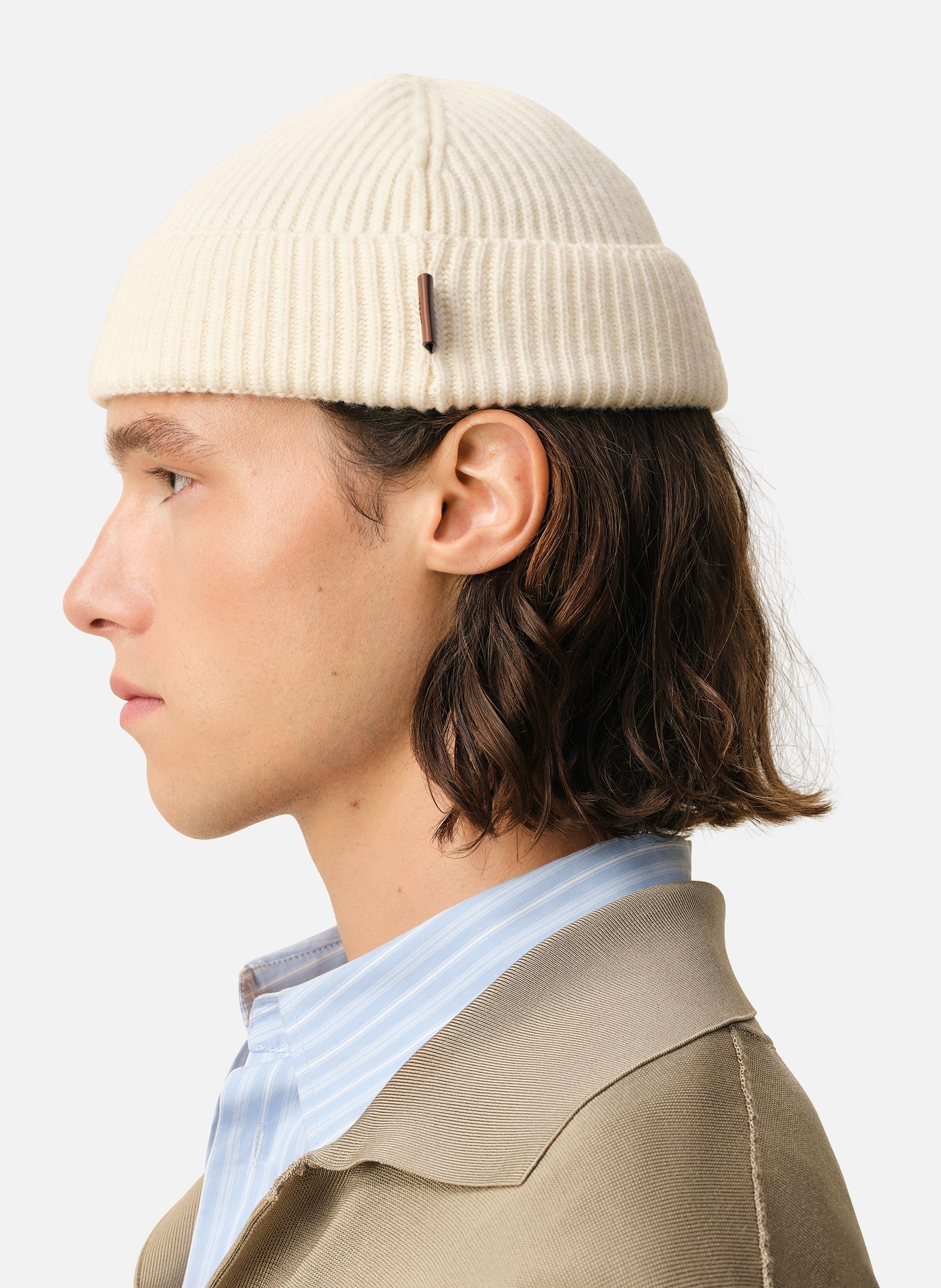 Bonnet etiquette cuir ami unisexe en laine AMI PARIS Blanc