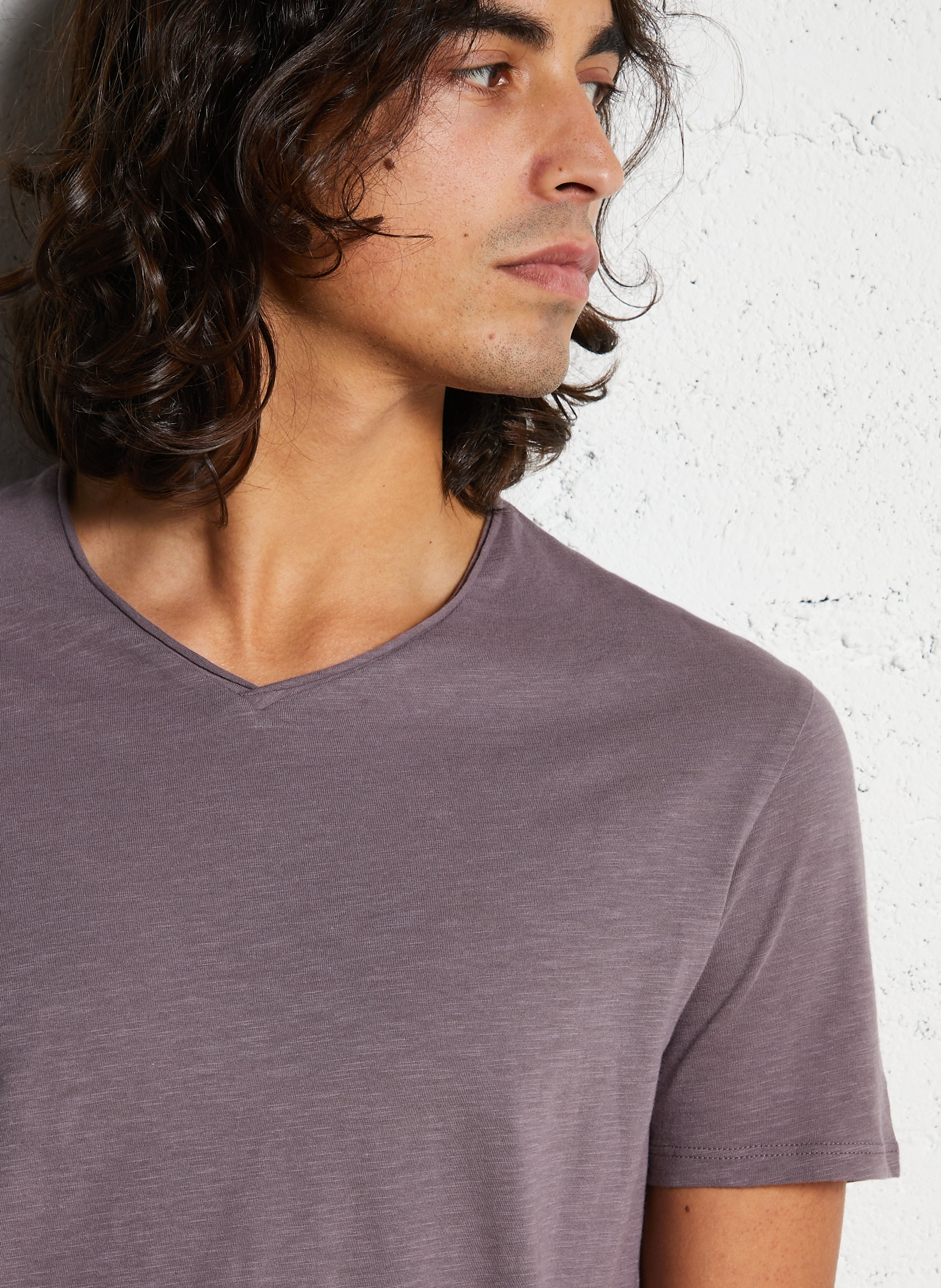 Tee-shirt droit col v en coton IKKS Violet