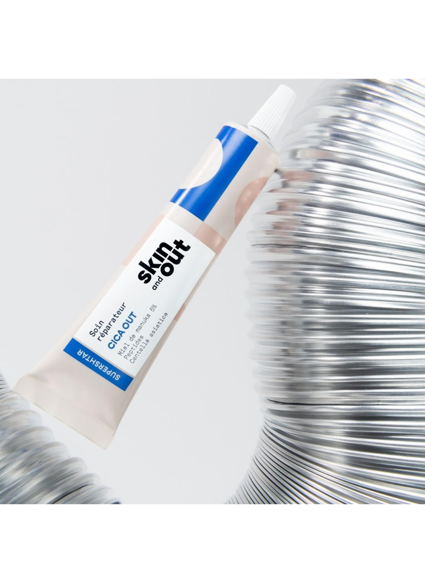 Cica OUT - Restorative treatment SKIN & OUT No color