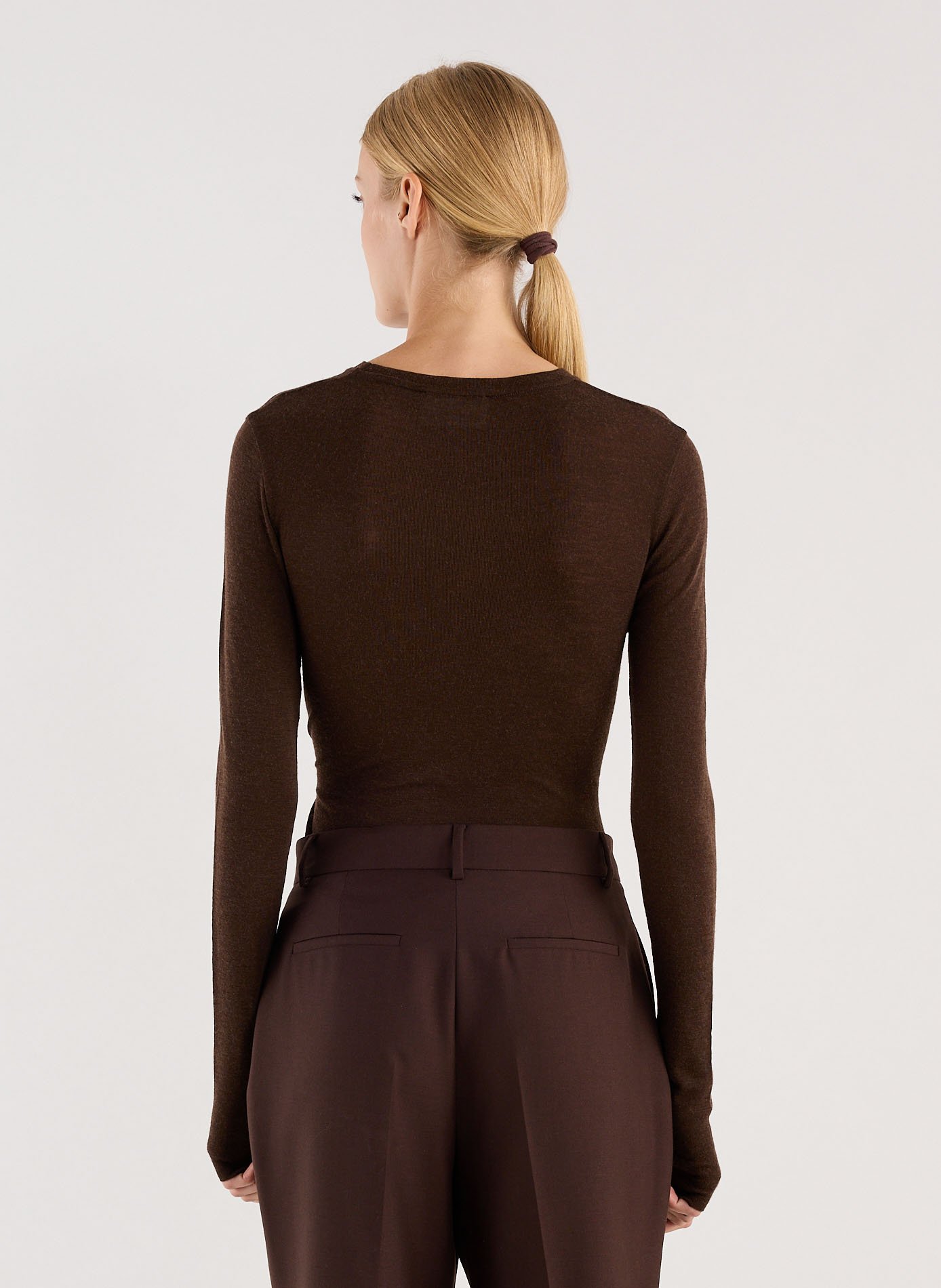 Pull fin Qola col rond en laine vierge SAISON 1865 Marron