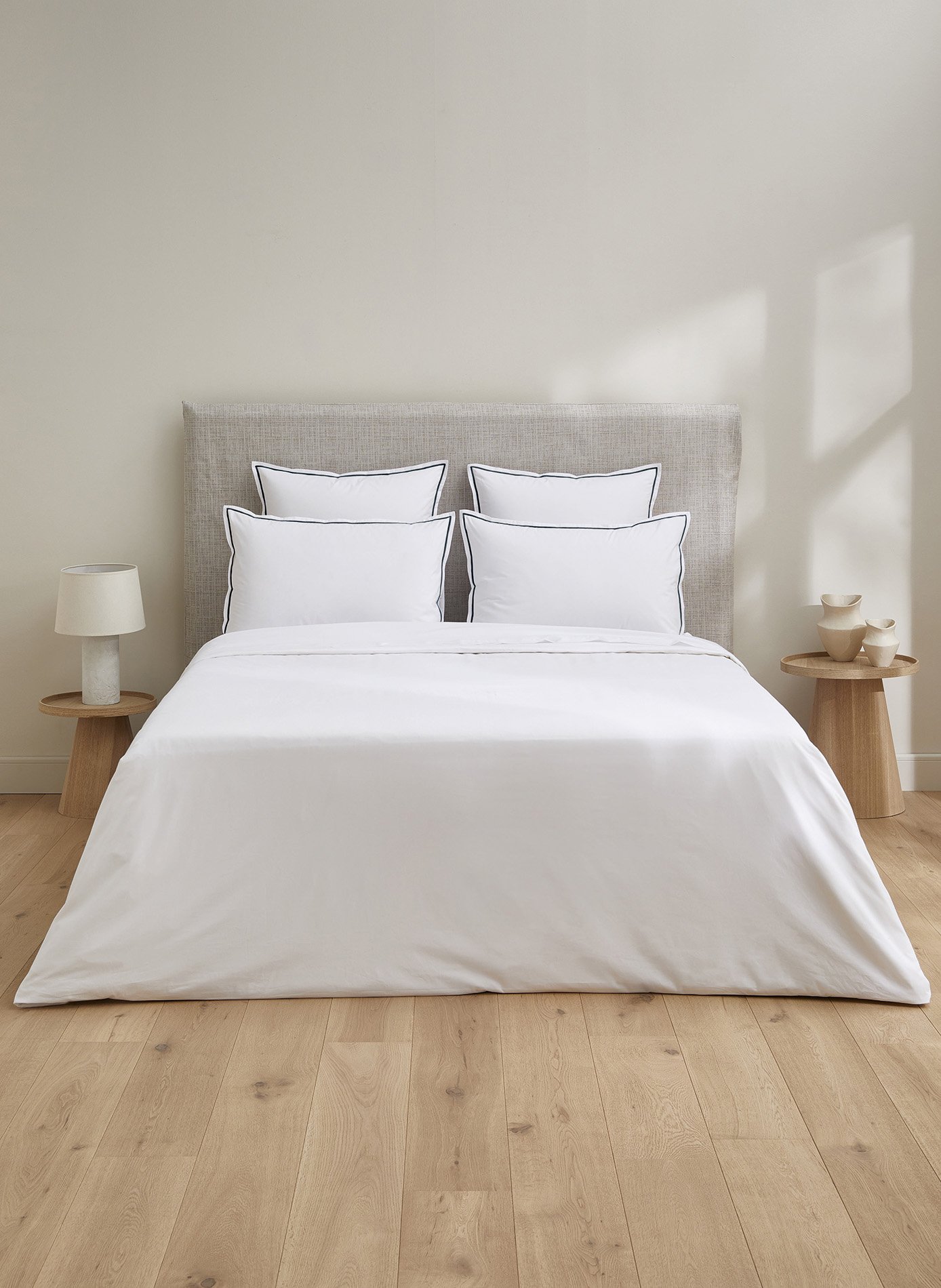 Taie d'oreiller vendôme blanc marine ANNE DE SOLENE Blanc