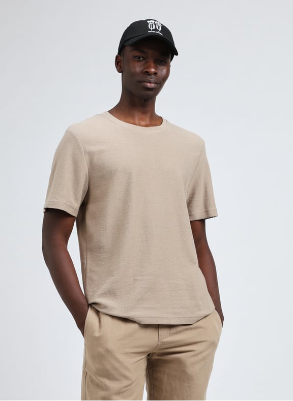 T-shirt texturé Marron by SAMSOE SAMSOE SAMSOE SAMSOE T-shirt texturé Marron