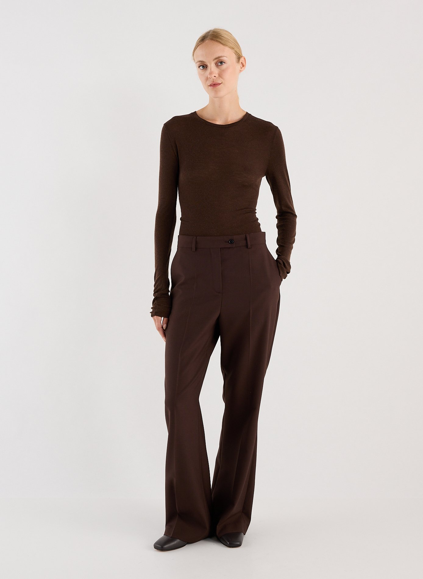 Pull fin Qola col rond en laine vierge SAISON 1865 Marron