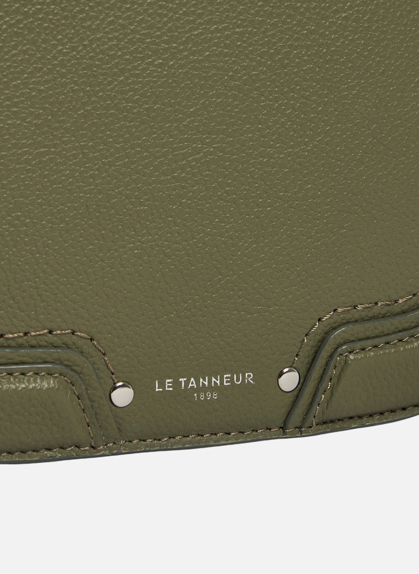 Sac bandoulière moyen modèle ella en cuir grainé LE TANNEUR Vert