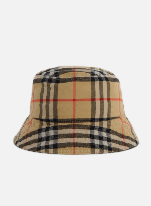 قبعة دلو منقوشة متعددة الألوان بربري 