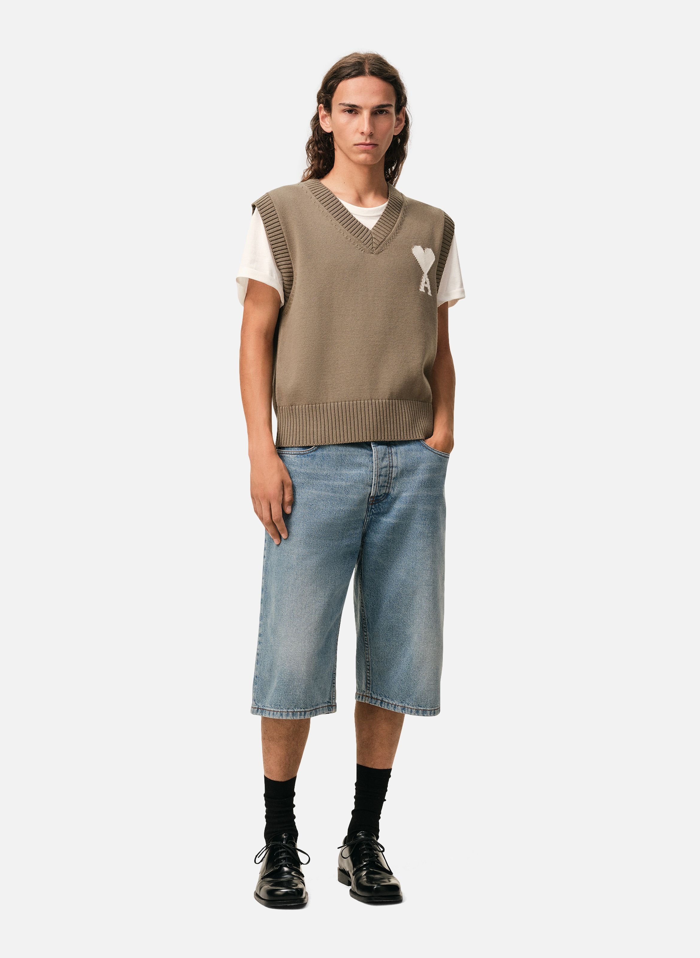 Pull col v sans manches ami de coeur en laine unisexe AMI PARIS Beige