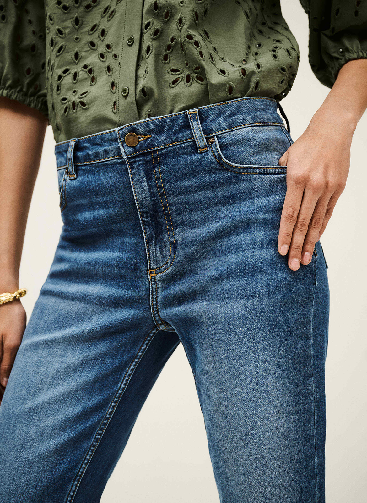 Jean flare en coton mélangé aommie BA&SH Bleu