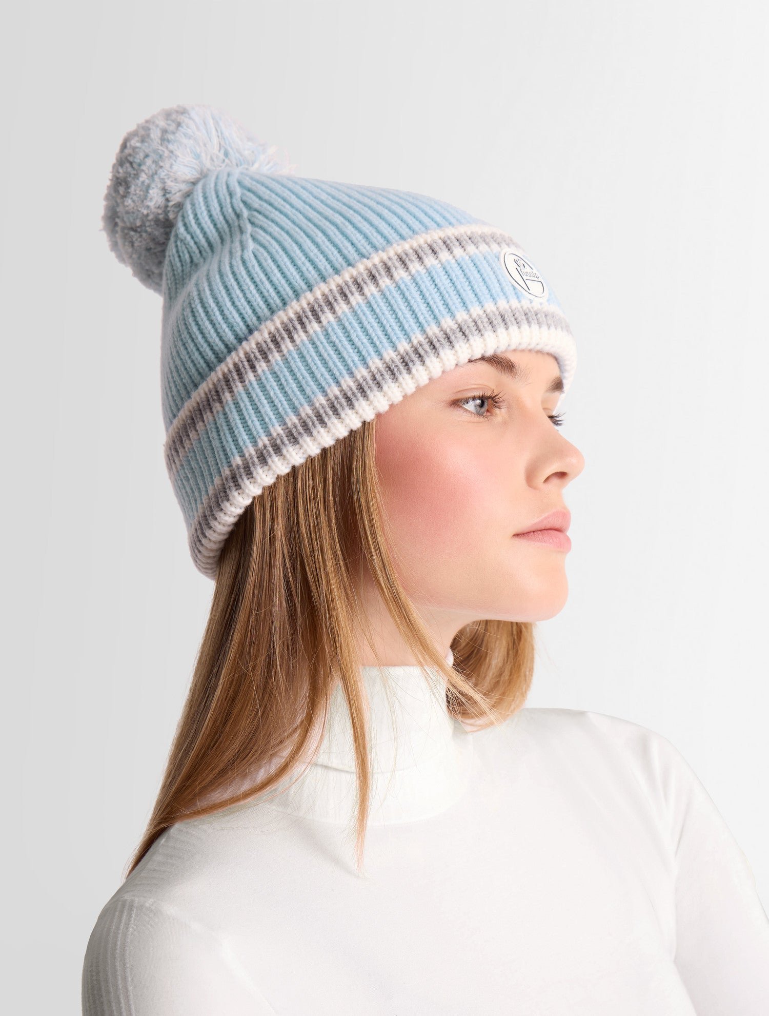 Bonnet pompon coupe regular FUSALP Bleu