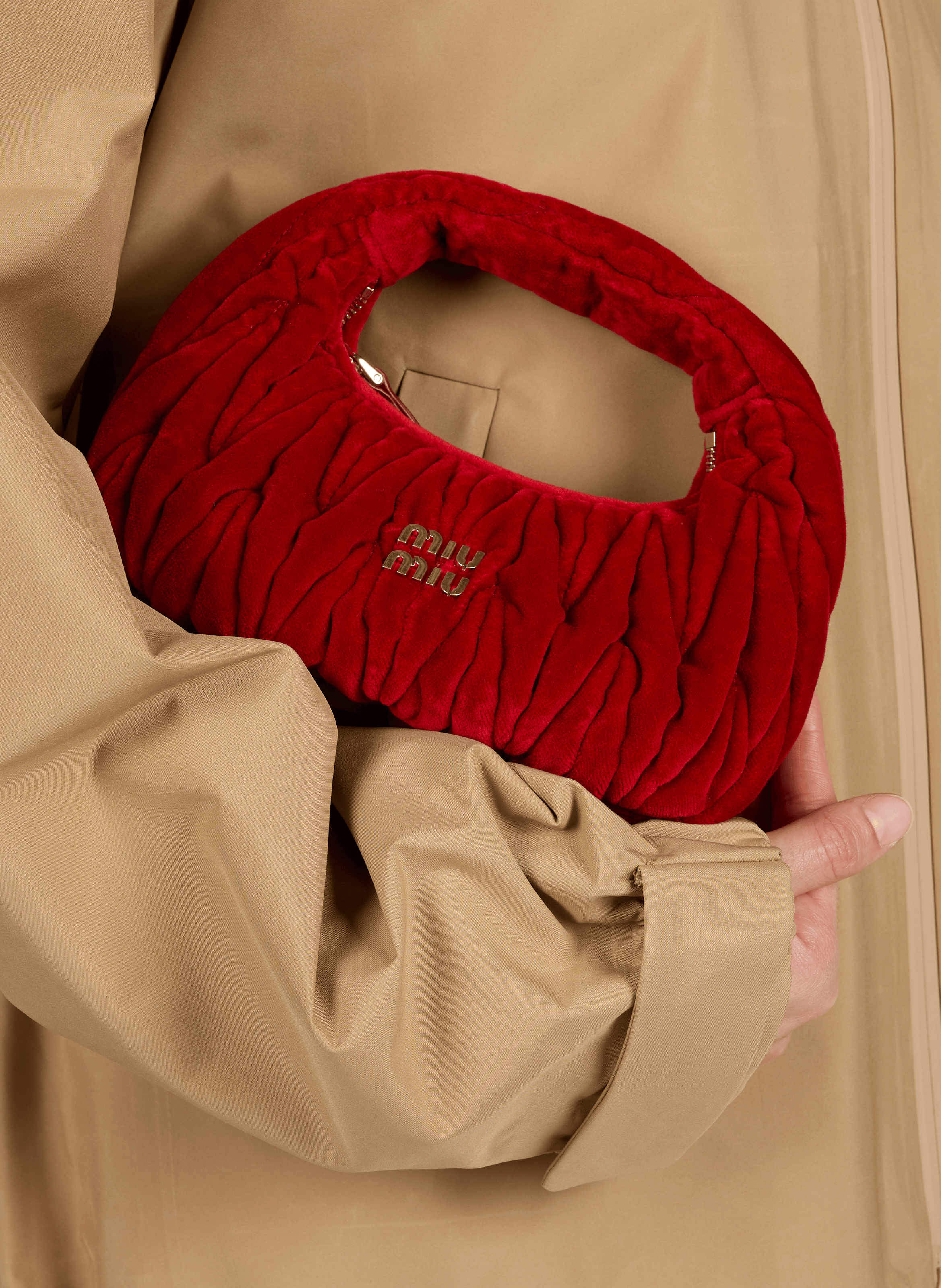 Sac à main Mini Wander en velours MIU MIU Rouge