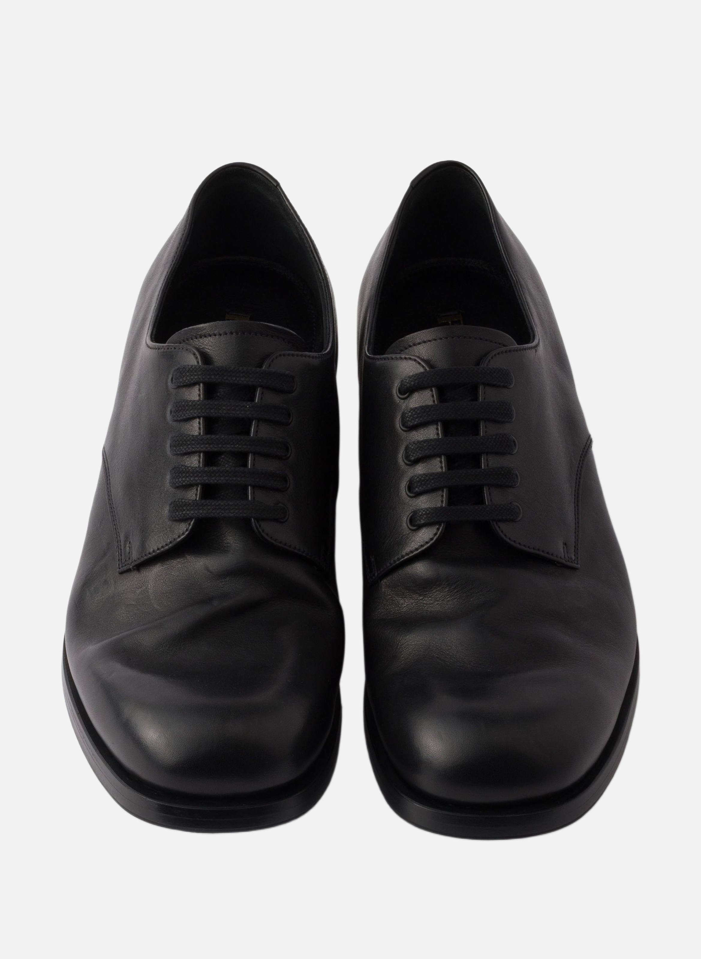 Derbies à lacets en cuir vieilli PRADA Noir