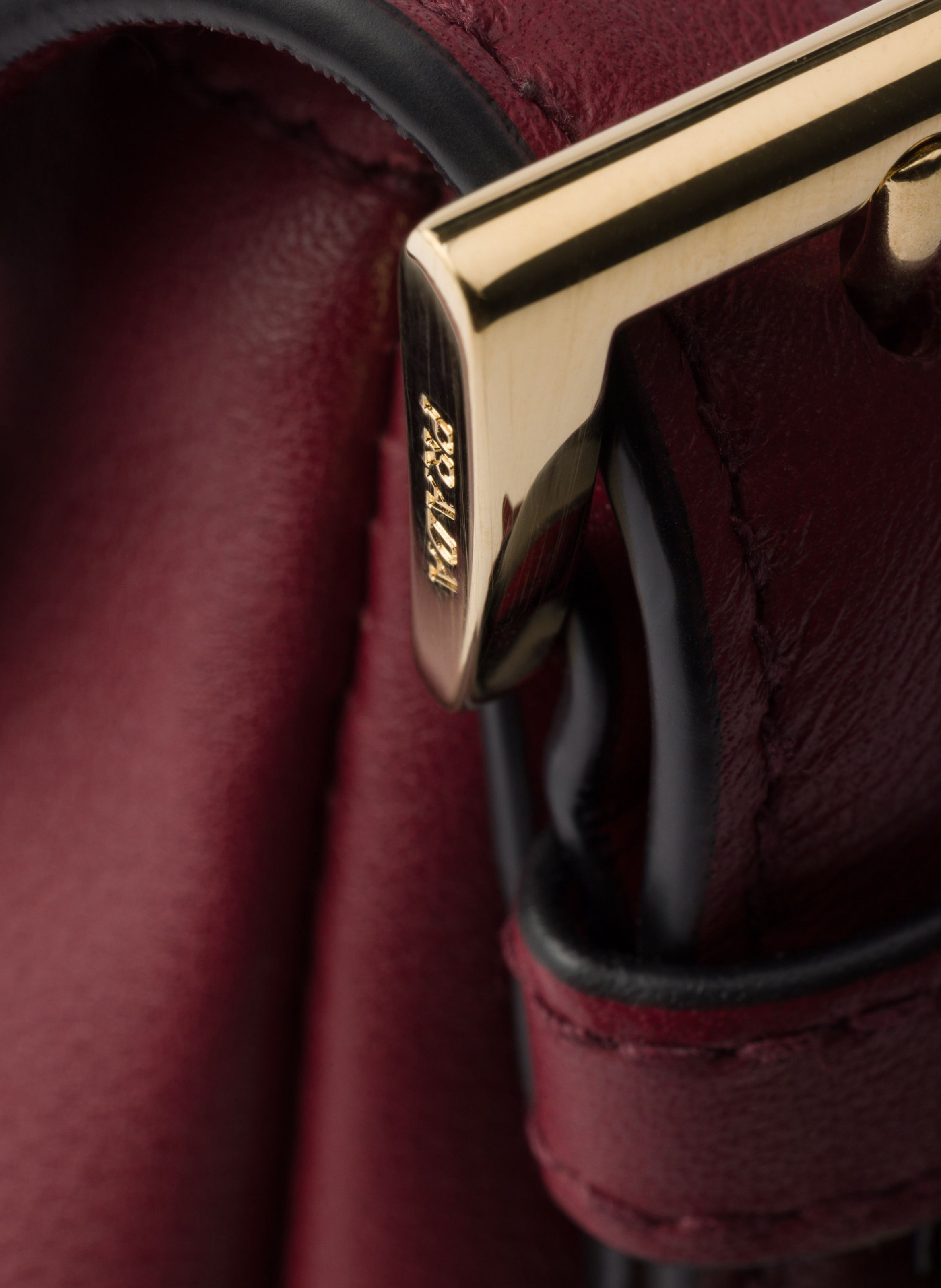 Sac porté épaule prada aimée en cuir PRADA Rouge