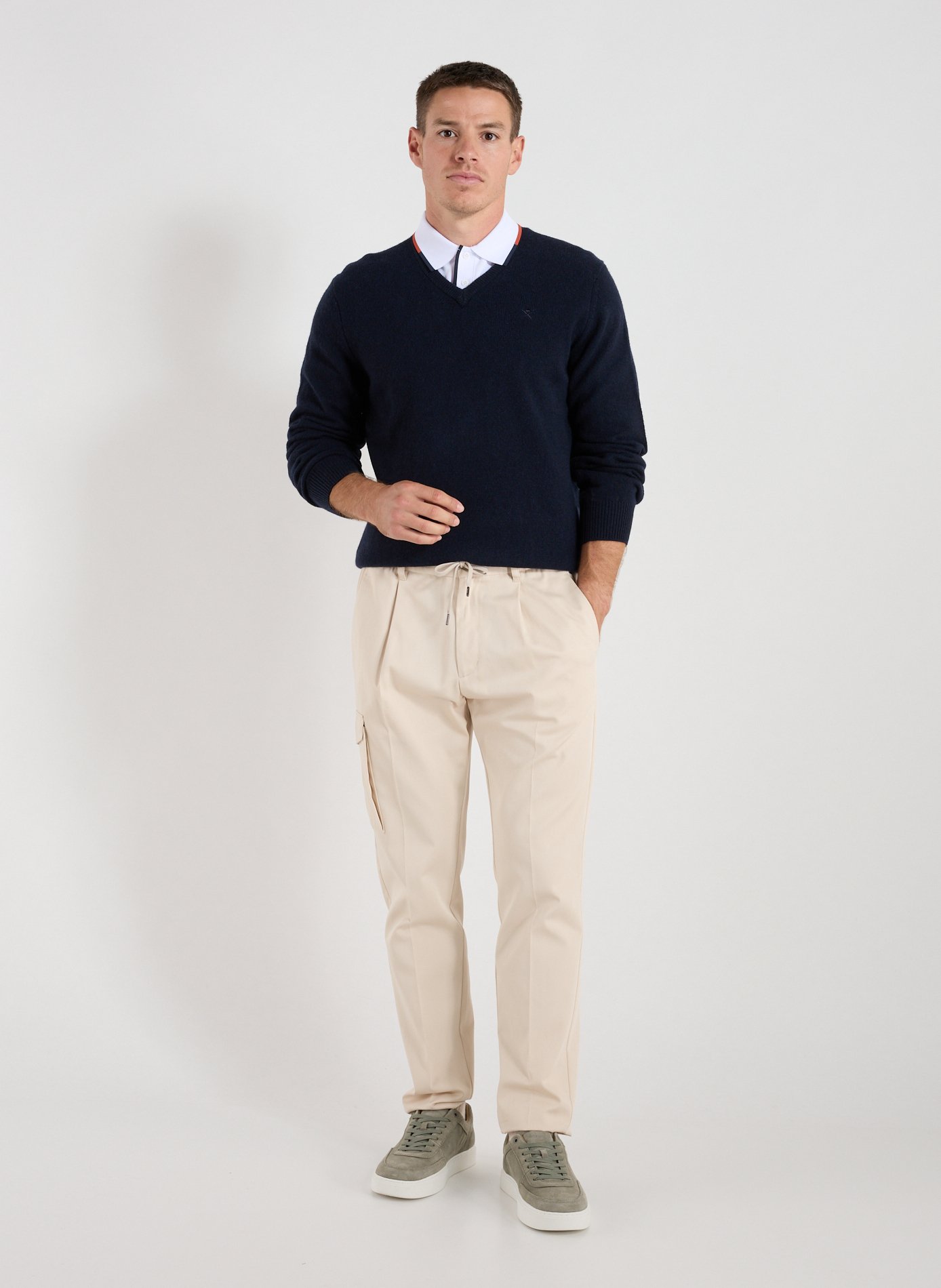 Straight V-neck wool jumper HACKETT Blue