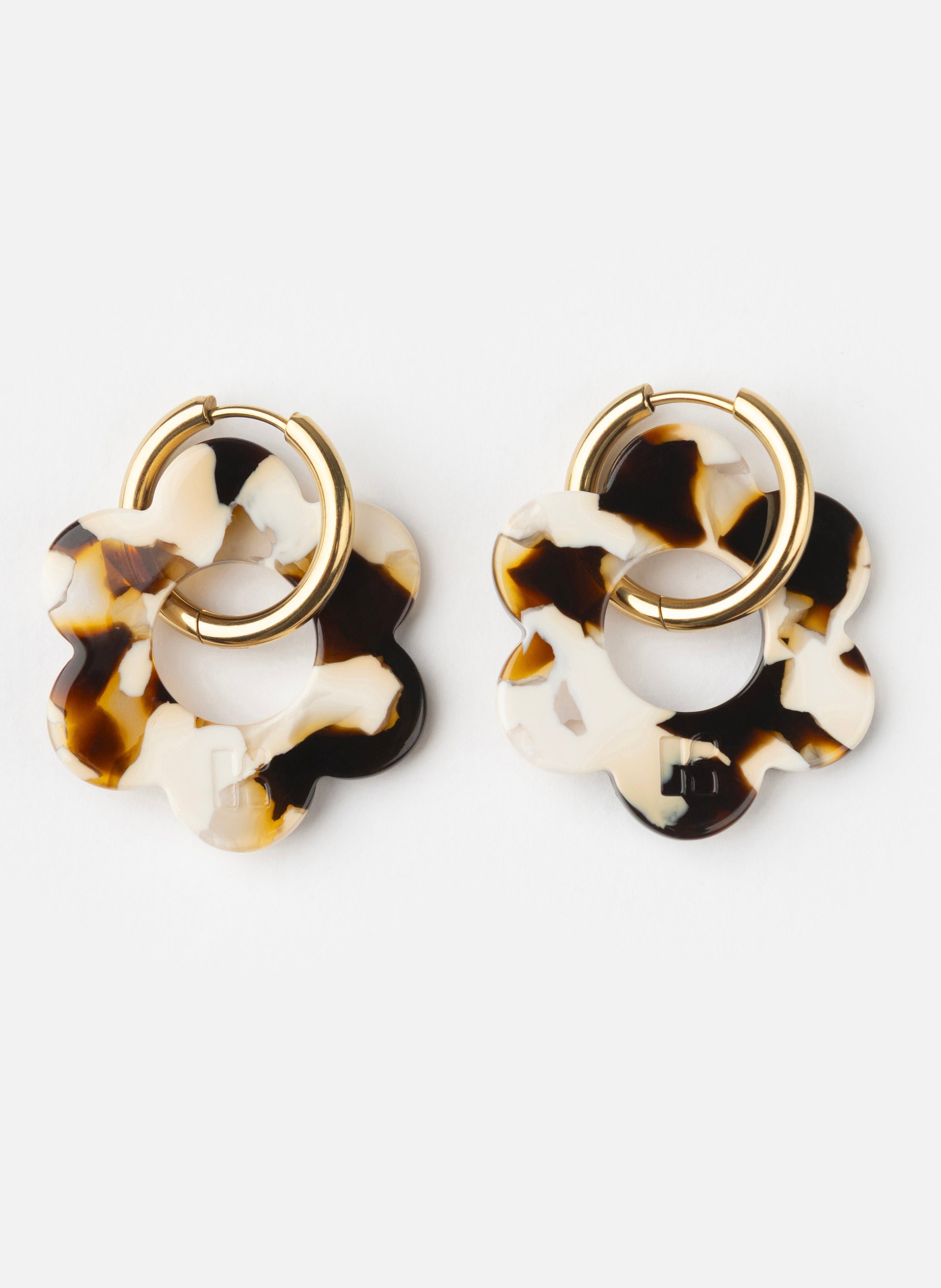 Boucles d'oreilles Maxi Fleurette avec anneaux en acier inoxydable doré KURAGE GINZA Marron