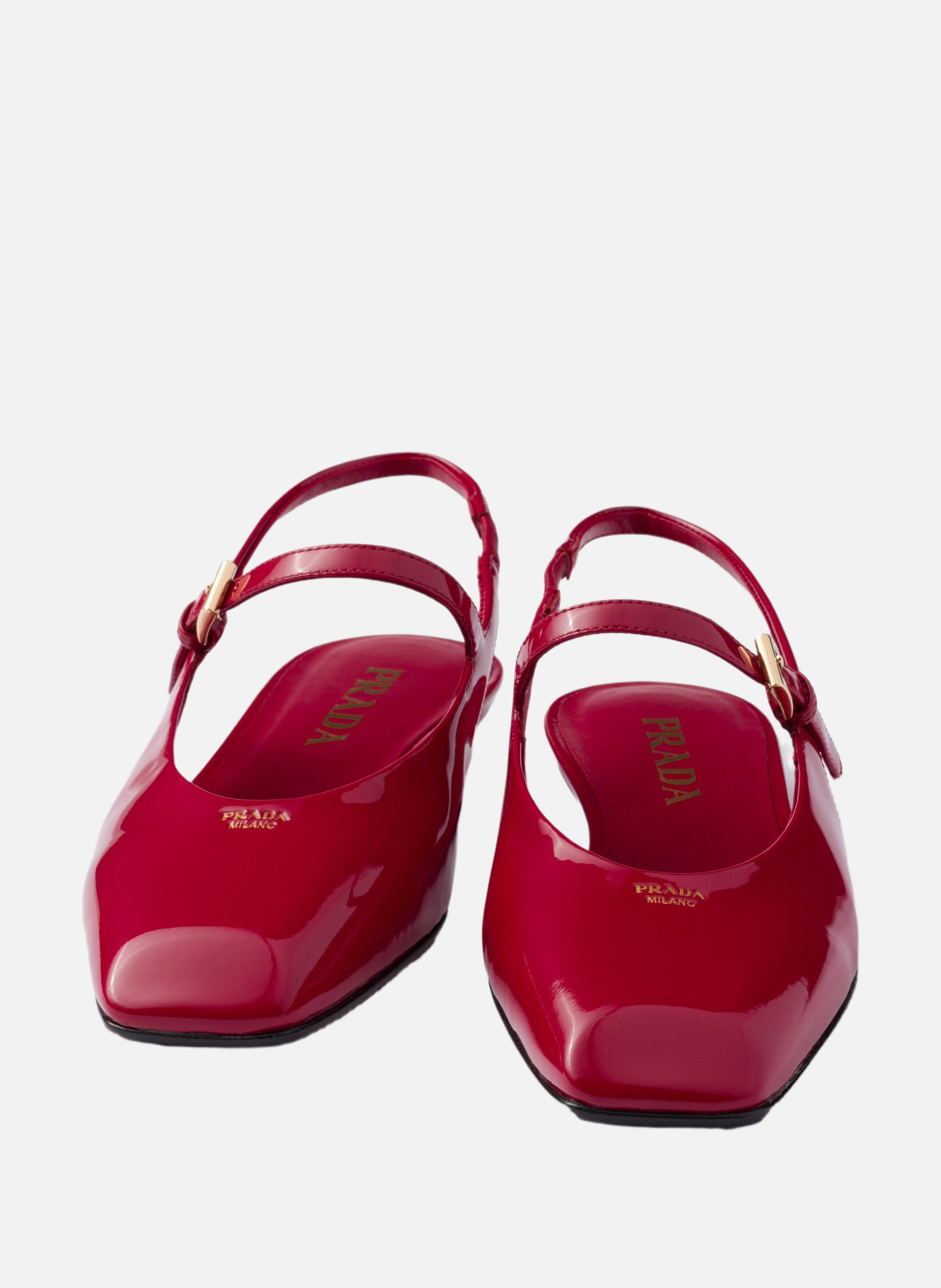 Ballerines à bride arrière en cuir verni PRADA Rouge