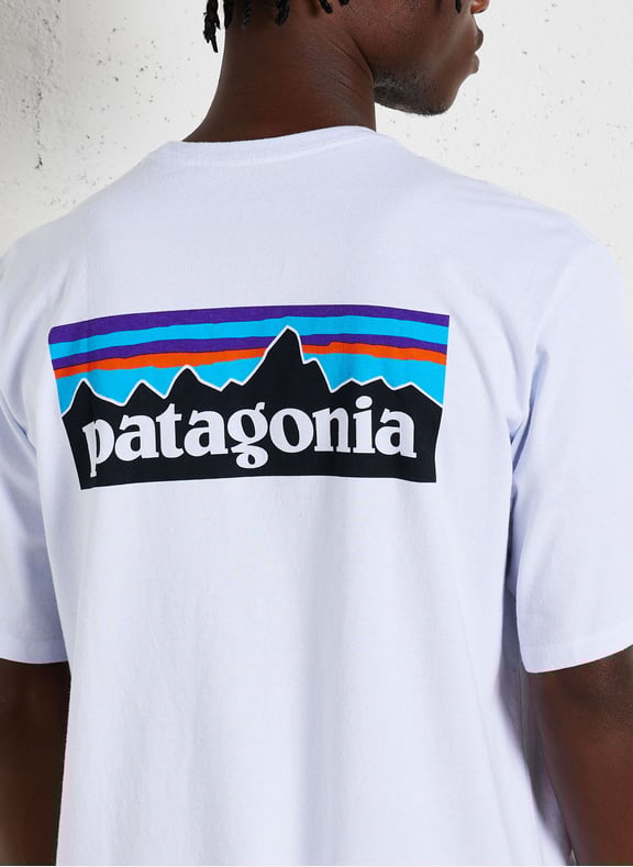 Tee-shirt col rond regular-fit sérigraphié en coton mélangé Blanc by PATAGONIA PATAGONIA Tee-shirt col rond regular-fit sérigraphié en coton mélangé Blanc