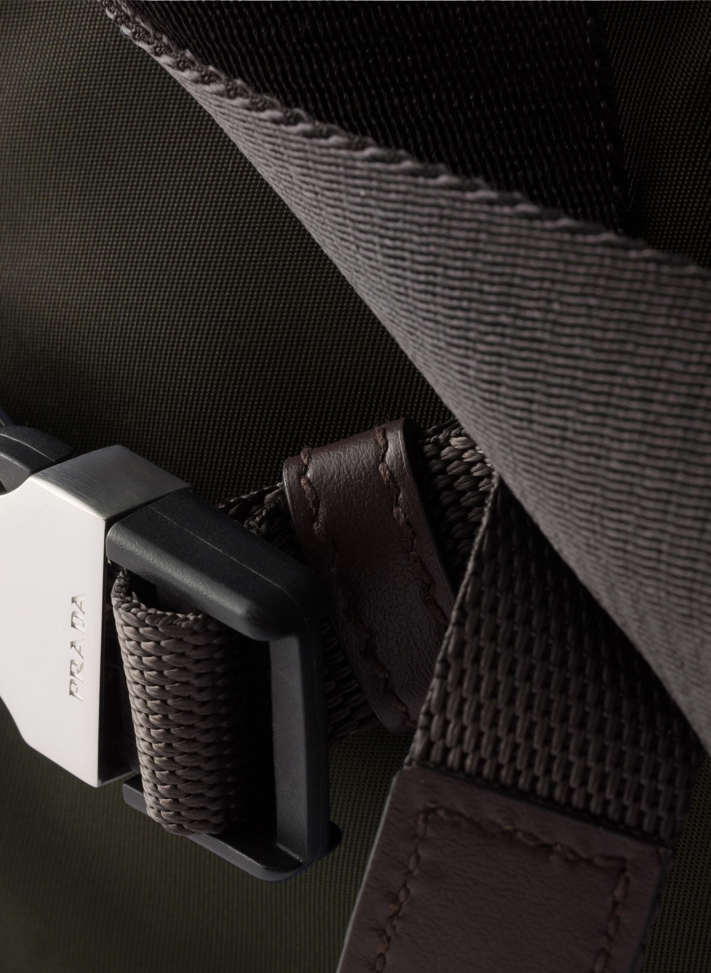 Sac porté épaule prada speedrock en re-nylon et cu PRADA Vert