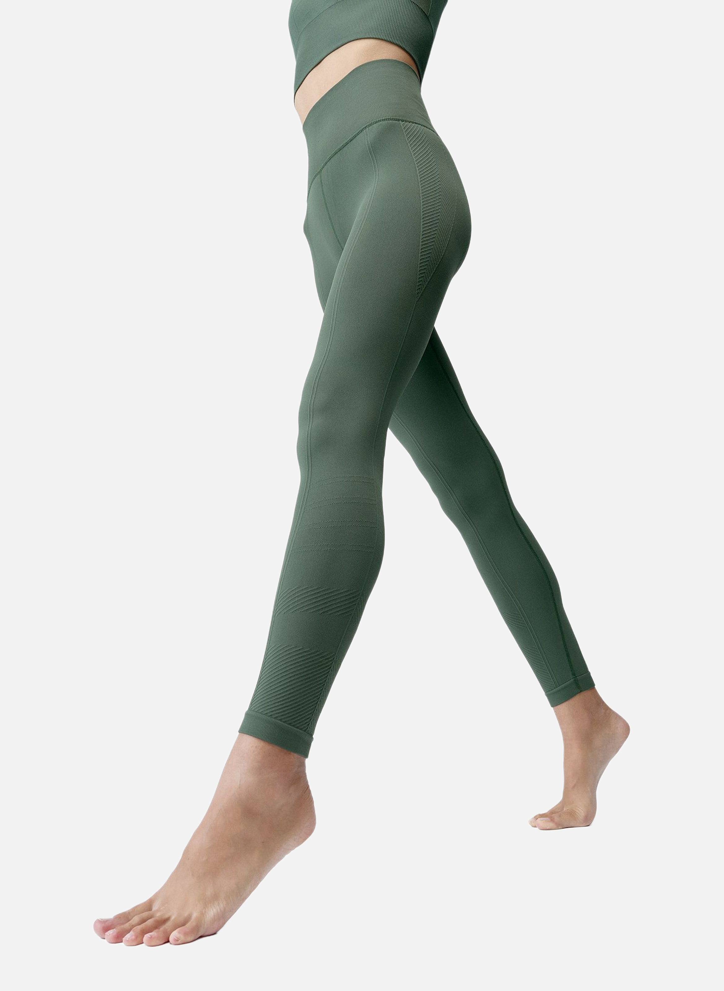 Legging de sport 7/8 seamless mandira BORN LIVING YOGA Rose