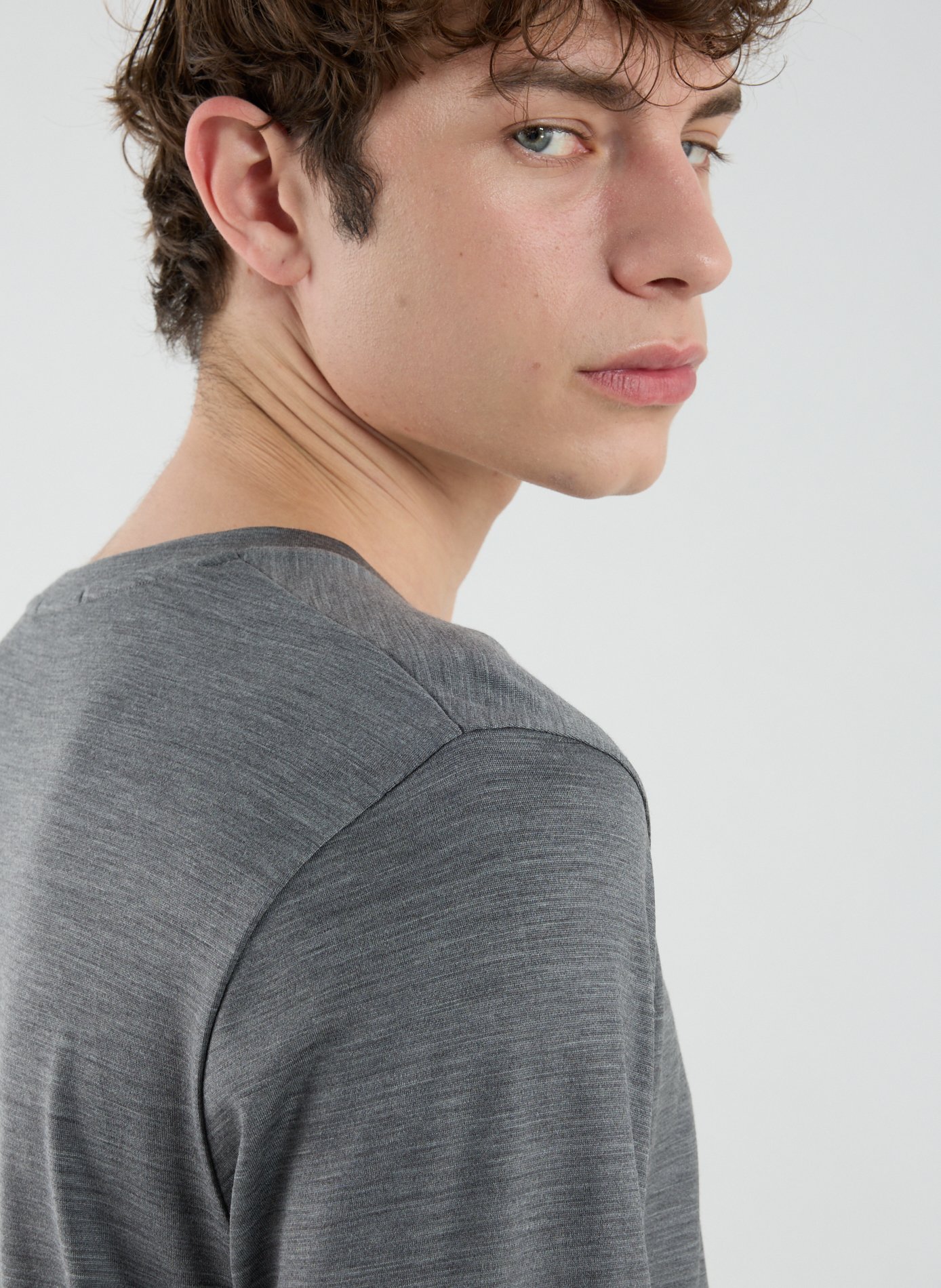 T-shirt en laine STEFAN BRANDT Gris