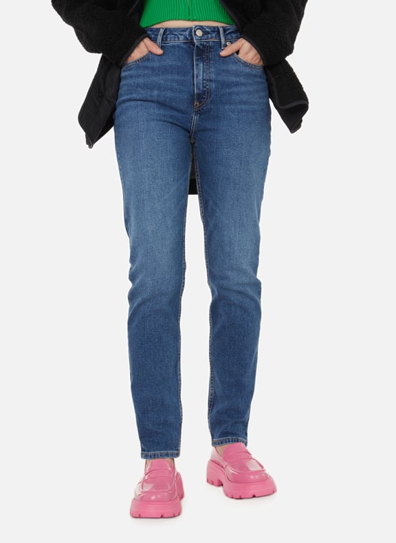 Jeans mom 2025 fit tommy hilfiger