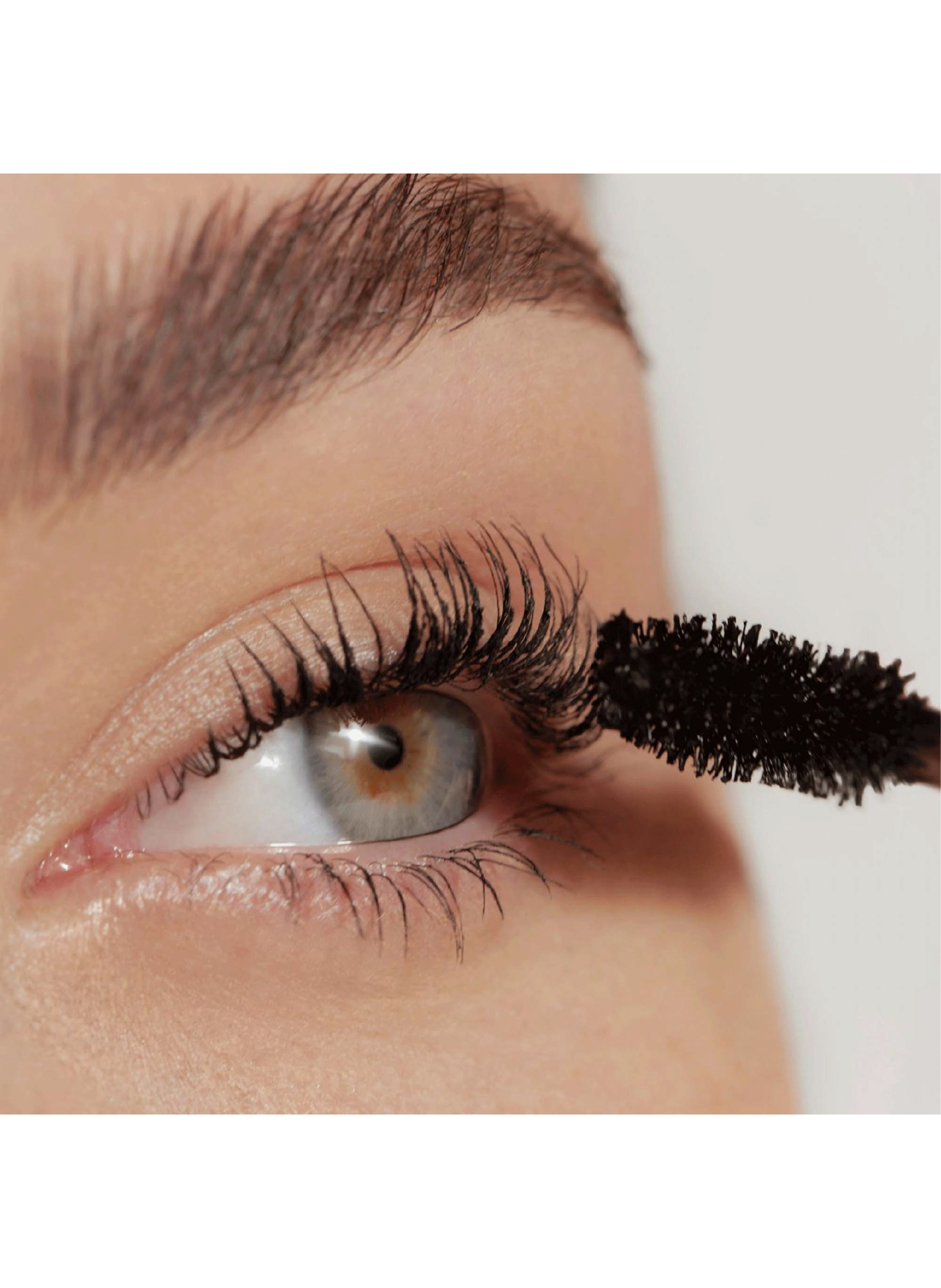 Vast Lash Mascara VICTORIA BECKHAM Black