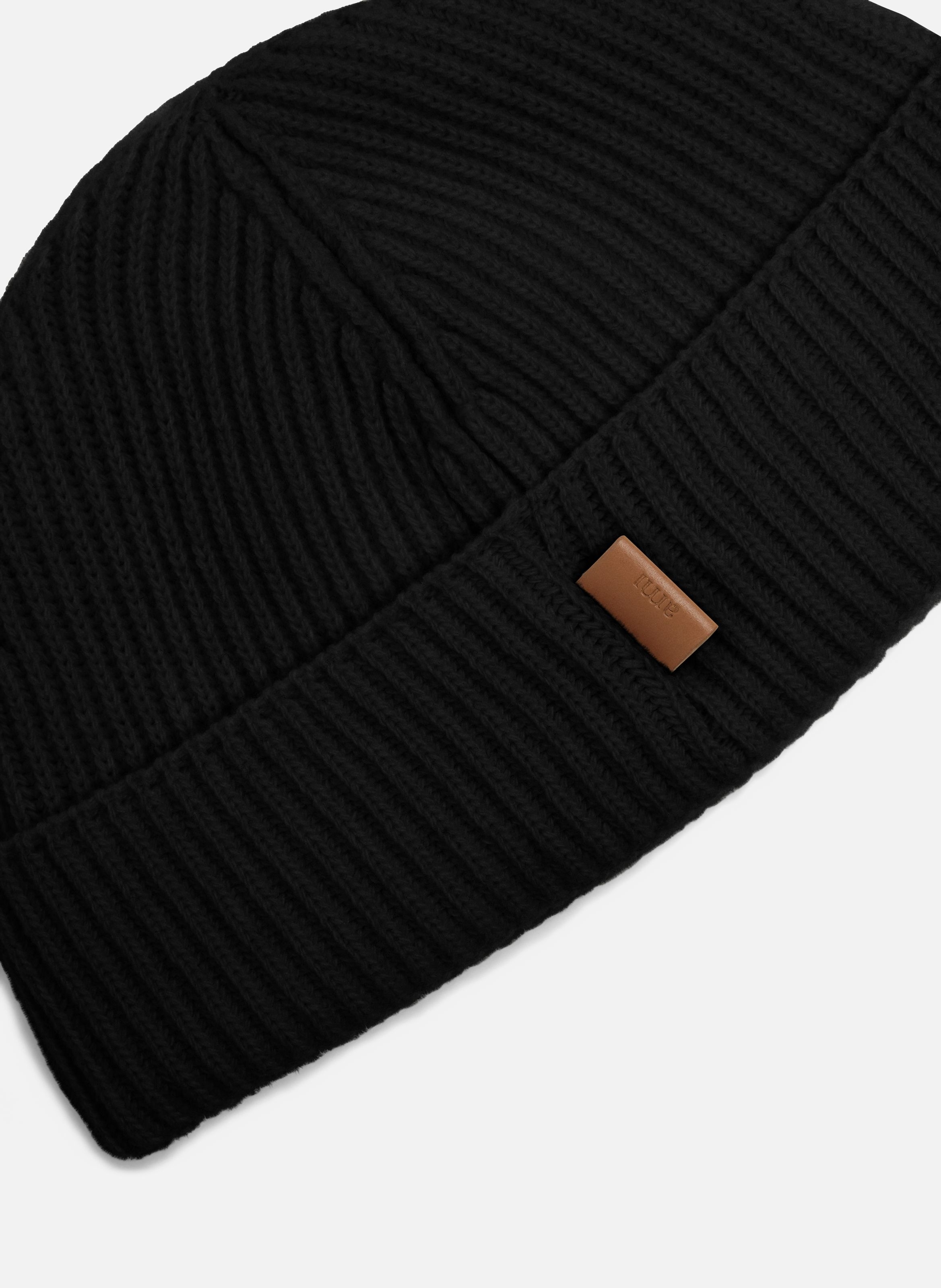 Bonnet etiquette cuir ami unisexe en laine AMI PARIS Noir