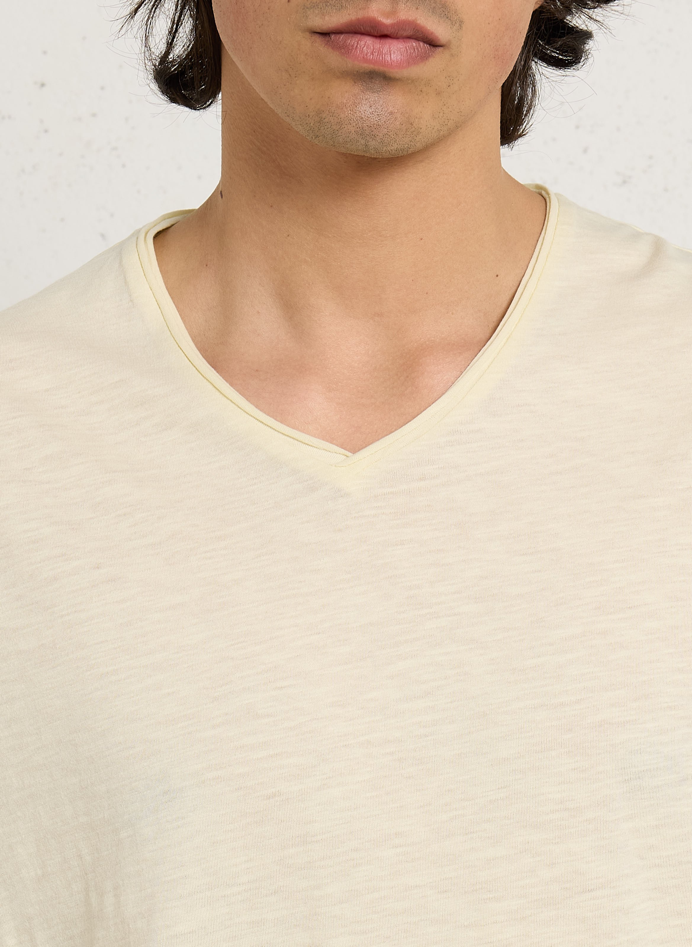 Tee-shirt droit col v en coton IKKS Jaune