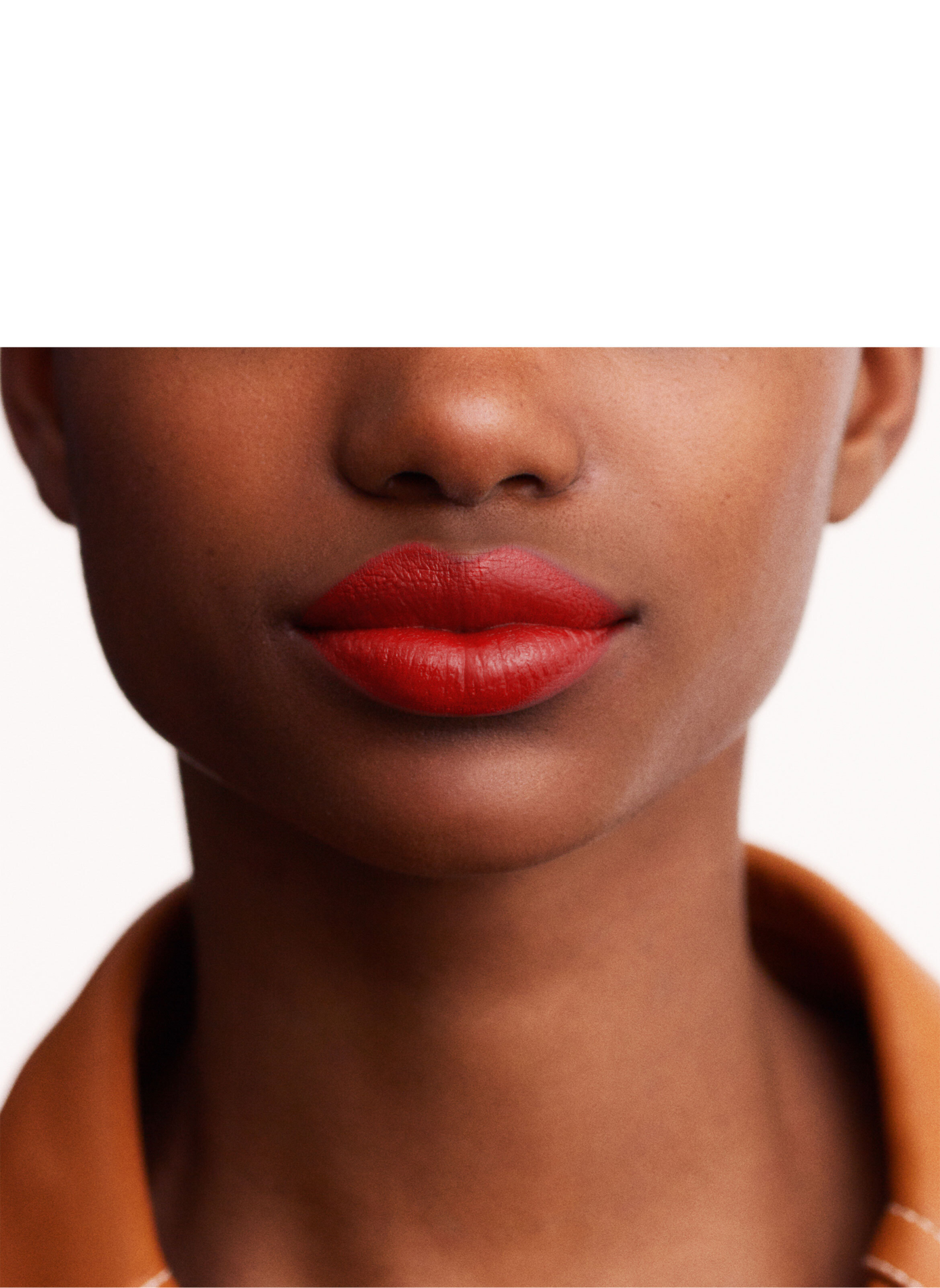 Rouge Hermès, Rouge à lèvres satiné HERMÈS 75 - rouge amazone