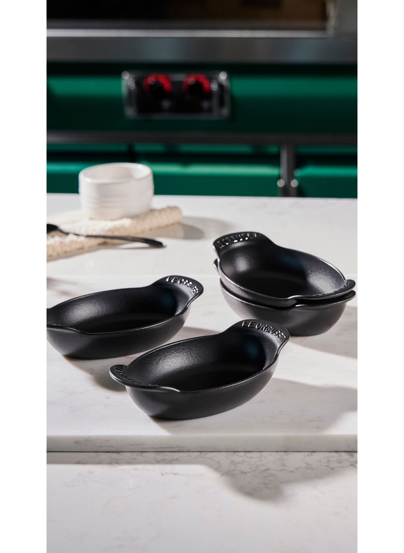 Set de 4 plats à four individuels Gourmand en fonte LE CREUSET Noir