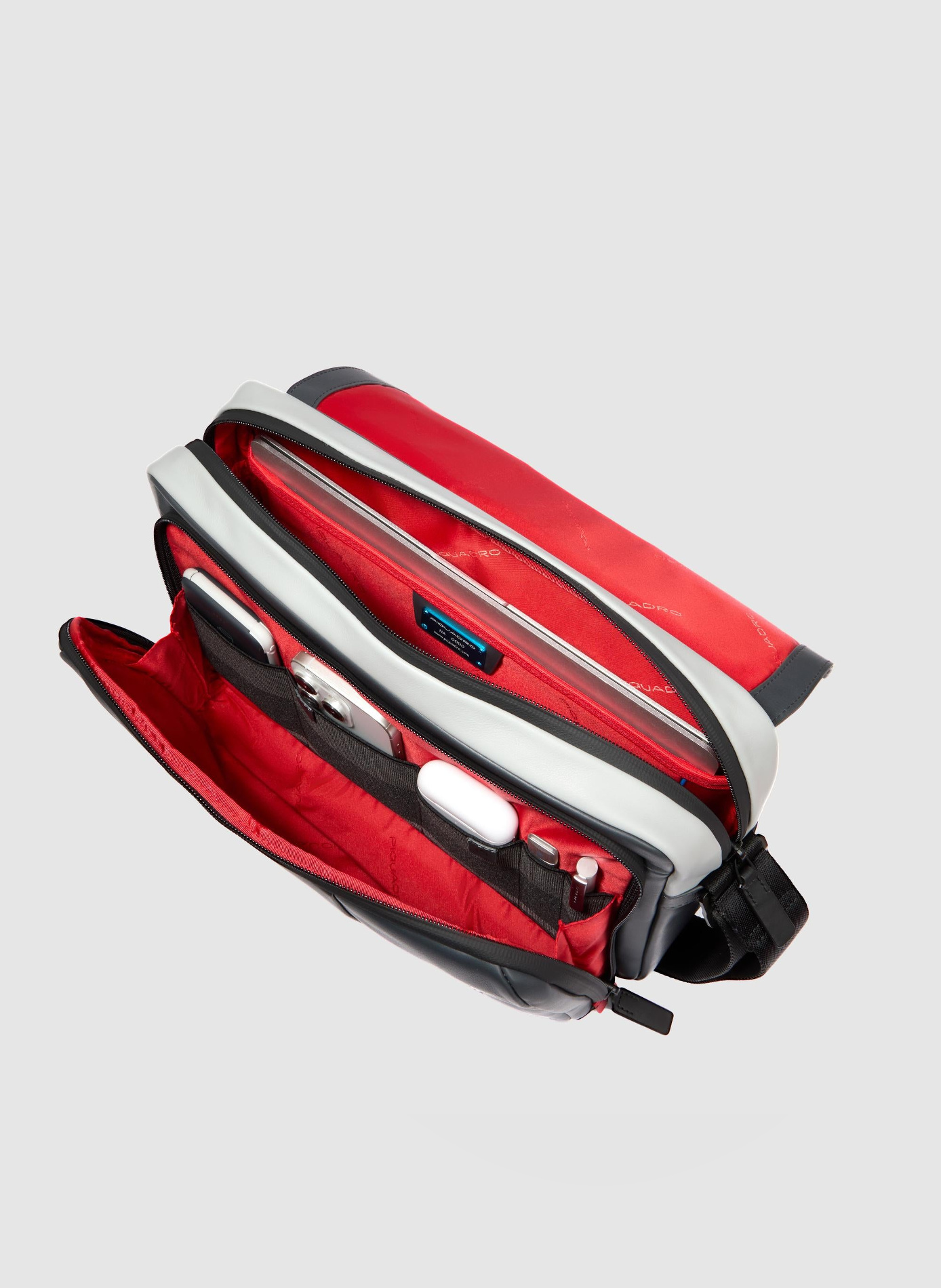 Sac coursier d'ordinateur 14" PIQUADRO Gris
