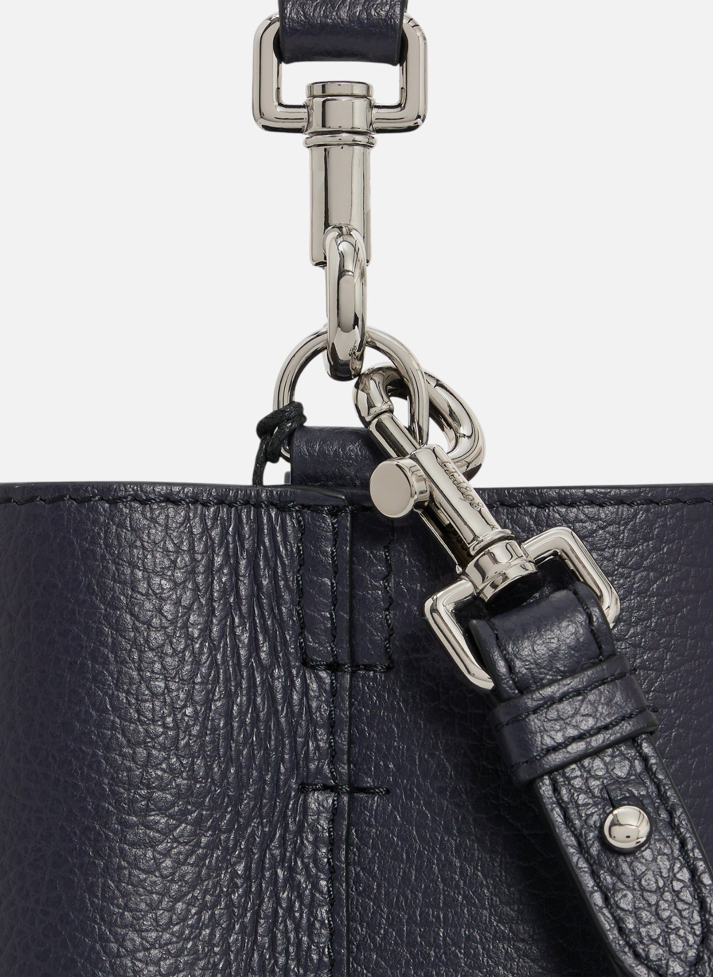 Sac seau louise en cuir grainé LE TANNEUR Bleu